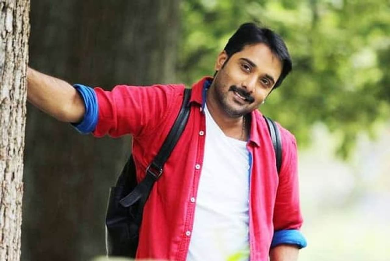 హీరో తరుణ్ వయసు 36 హీరో తరుణ్ వయసు 36