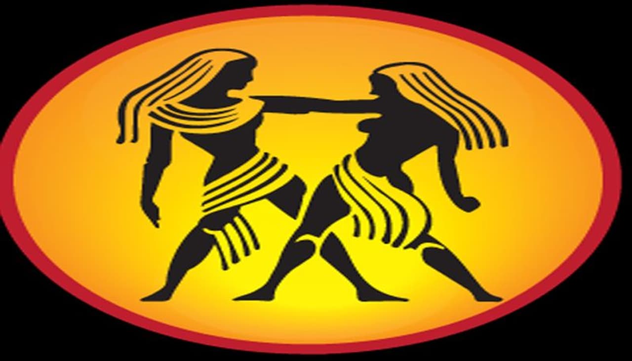 ఒక మనిషి ఎప్పుడు ఎలా ప్రవర్తిస్తారో చెప్పడం చాలా కష్టం. మరీ ముఖ్యంగా ప్రేమ విషయంలో చాలా కష్టం. అయితే వారి జాతక చక్రం ప్రకారం.. ఈ విషయం చెప్పవచ్చని జోతిష్య నిపుణులు చెబుతున్నారు. దాని ప్రకారం.. మిథున రాశివారి గురించి తెలుసుకునే ప్రయత్నం చేద్దాం.. ఒక మనిషి ఎప్పుడు ఎలా ప్రవర్తిస్తారో చెప్పడం చాలా కష్టం. మరీ ముఖ్యంగా ప్రేమ విషయంలో చాలా కష్టం. అయితే వారి జాతక చక్రం ప్రకారం.. ఈ విషయం చెప్పవచ్చని జోతిష్య నిపుణులు చెబుతున్నారు. దాని ప్రకారం.. మిథున రాశివారి గురించి తెలుసుకునే ప్రయత్నం చేద్దాం..