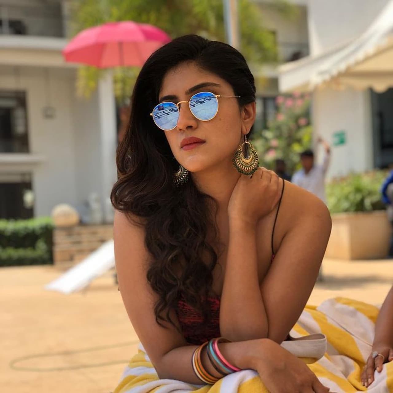 (Courtesy Instagram) అందాలతో ఆకట్టుకుంటోన్న ధన్య బాలకృష్ణన్ (Courtesy Instagram) అందాలతో ఆకట్టుకుంటోన్న ధన్య బాలకృష్ణన్