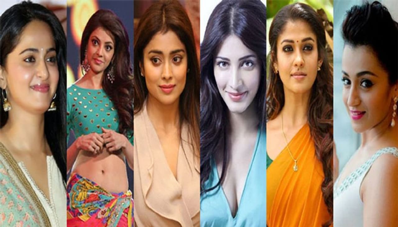 సినిమా ఇండస్ట్రీలో హీరోయిన్ల లైఫ్ స్పాన్ చాలా తక్కువనే చెప్పాలి. కానీ ఈ మధ్యకాలంలో చాలా మంది హీరోయిన్లు ఇండస్ట్రీ డికేడ్ పూర్తి చేసుకొని ఆశ్చర్యపరుస్తున్నారు. ఇండస్ట్రీలోకి కొత్తగా వచ్చిన అమ్మాయి క్లిక్ అయిందంటే వరుస ఆఫర్లు ఆమె ముందు క్యూ కడతాయి. అలా ఇండస్ట్రీలో వరుస అవకాశాలు దక్కించుకొని ముప్పై ఏళ్లు దాటినా ఇప్పటికీ అవకాశాలు దక్కించుకుంటూ అందరికీ షాక్ ఇస్తున్నారు మన భామలు. మరి వారెవరో చూద్దాం! సినిమా ఇండస్ట్రీలో హీరోయిన్ల లైఫ్ స్పాన్ చాలా తక్కువనే చెప్పాలి. కానీ ఈ మధ్యకాలంలో చాలా మంది హీరోయిన్లు ఇండస్ట్రీ డికేడ్ పూర్తి చేసుకొని ఆశ్చర్యపరుస్తున్నారు. ఇండస్ట్రీలోకి కొత్తగా వచ్చిన అమ్మాయి క్లిక్ అయిందంటే వరుస ఆఫర్లు ఆమె ముందు క్యూ కడతాయి. అలా ఇండస్ట్రీలో వరుస అవకాశాలు దక్కించుకొని ముప్పై ఏళ్లు దాటినా ఇప్పటికీ అవకాశాలు దక్కించుకుంటూ అందరికీ షాక్ ఇస్తున్నారు మన భామలు. మరి వారెవరో చూద్దాం!