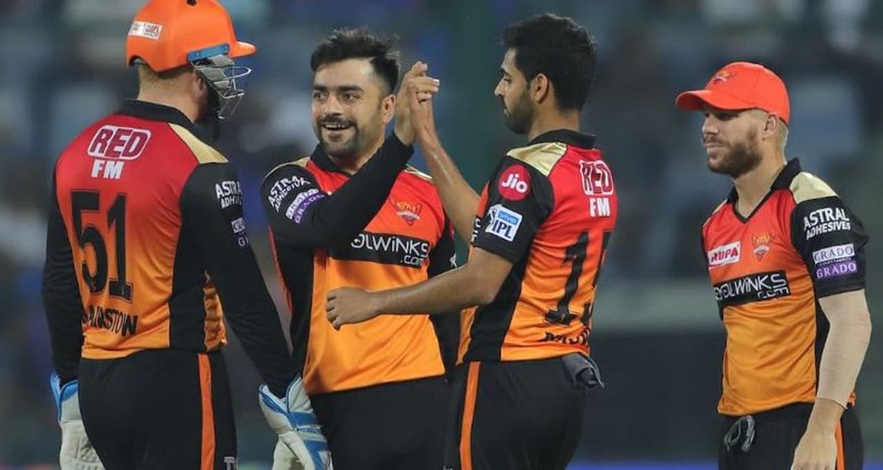 The Sunrisers bowlers exploited the conditions at the Feroz Shah Kotla well, making life difficult for the hosts, who simply failed to get going right from the start on a slow wicket. The Sunrisers bowlers exploited the conditions at the Feroz Shah Kotla well, making life difficult for the hosts, who simply failed to get going right from the start on a slow wicket.