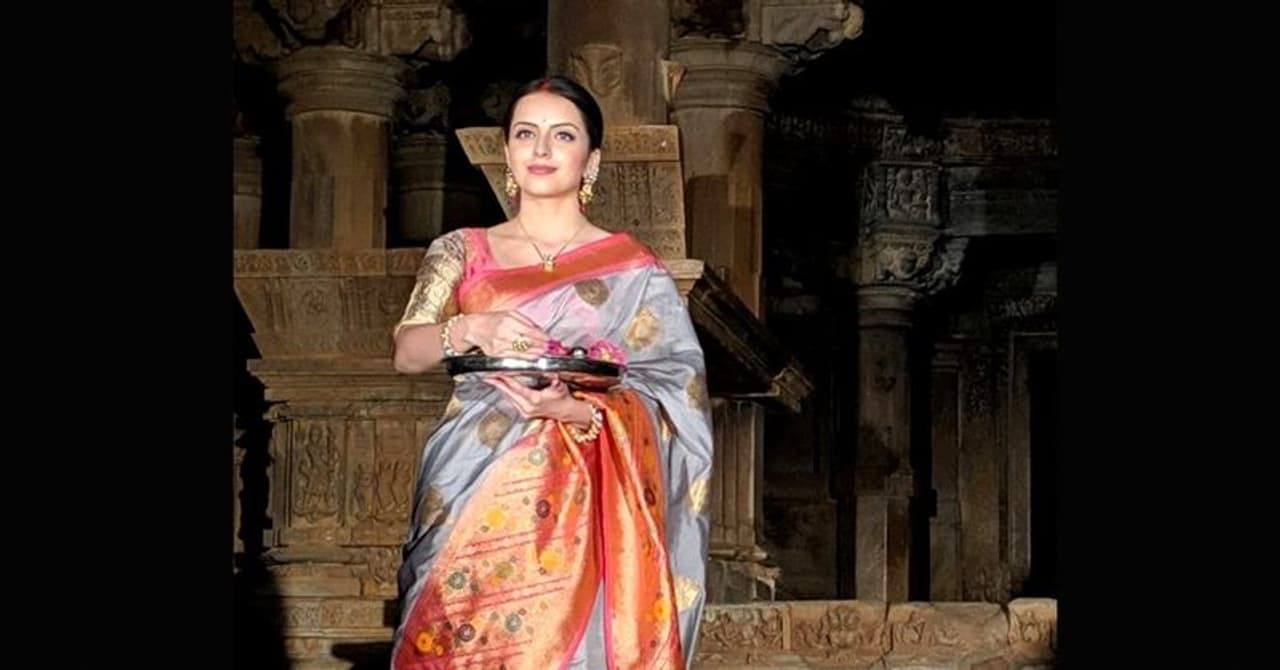 A thousand year old heritage temple, Saas Bahu is also known as Sahastrabahu or Harisadanam temple. It has recently turned into a launch pad for saas bahu serial Ek Bhram Sarvagun Sampanna. Here's why this unique temple is worth a visit.