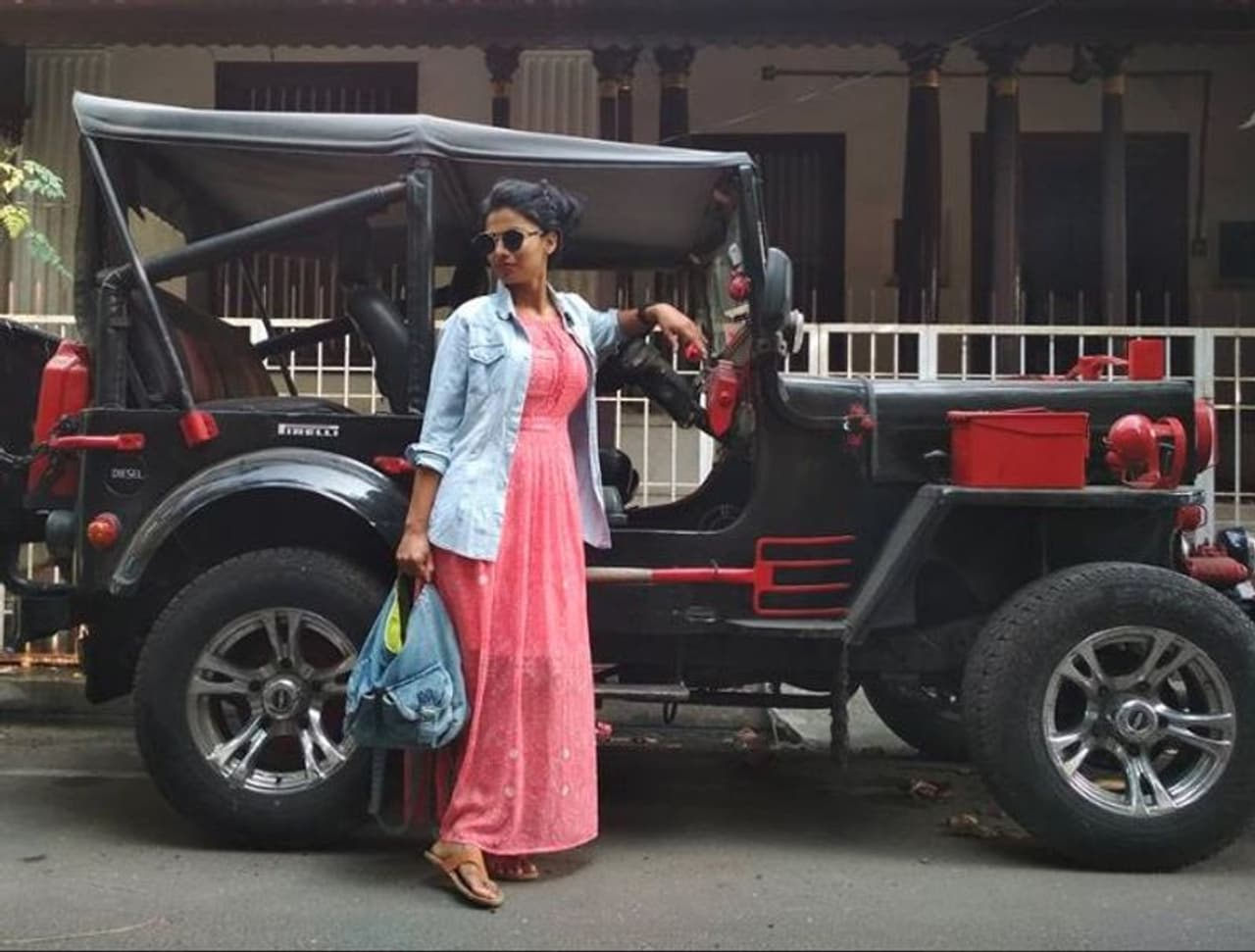 <p>ಹಾಗಾದರೆ ಮಗಳು ಜಾನಕಿ ಏನು ಮಾಡುತ್ತಿದ್ದಾರೆ? ಅವರ ಹೊಸ ಪ್ರಾಜೆಕ್ಟ್ ಏನು?</p>