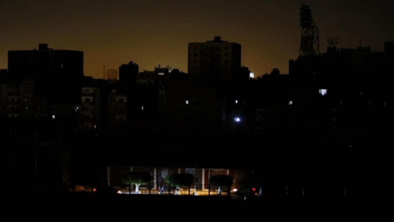 <p>The Bangalore Electricity Supply Company (BESCOM) has notified that several areas in the city will experience disruption in electricity supply over the week beginning Monday. The outage is expected to be between 10 am and 5.30 pm from Monday to Friday.</p> <p>The Bangalore Electricity Supply Company (BESCOM) has notified that several areas in the city will experience disruption in electricity supply over the week beginning Monday. The outage is expected to be between 10 am and 5.30 pm from Monday to Friday.</p>