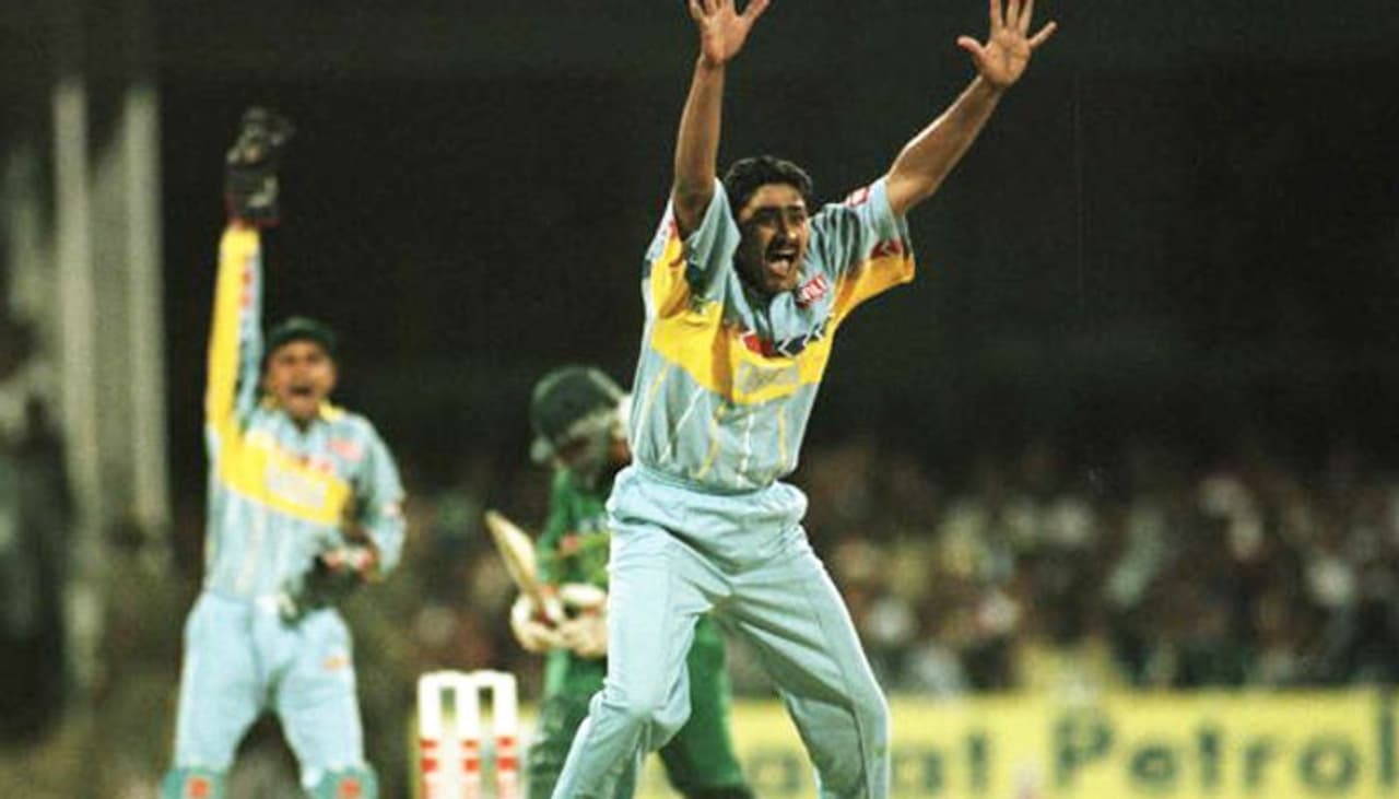 1. ಅನಿಲ್ ಕುಂಬ್ಳೆ: 334 ವಿಕೆಟ್‌