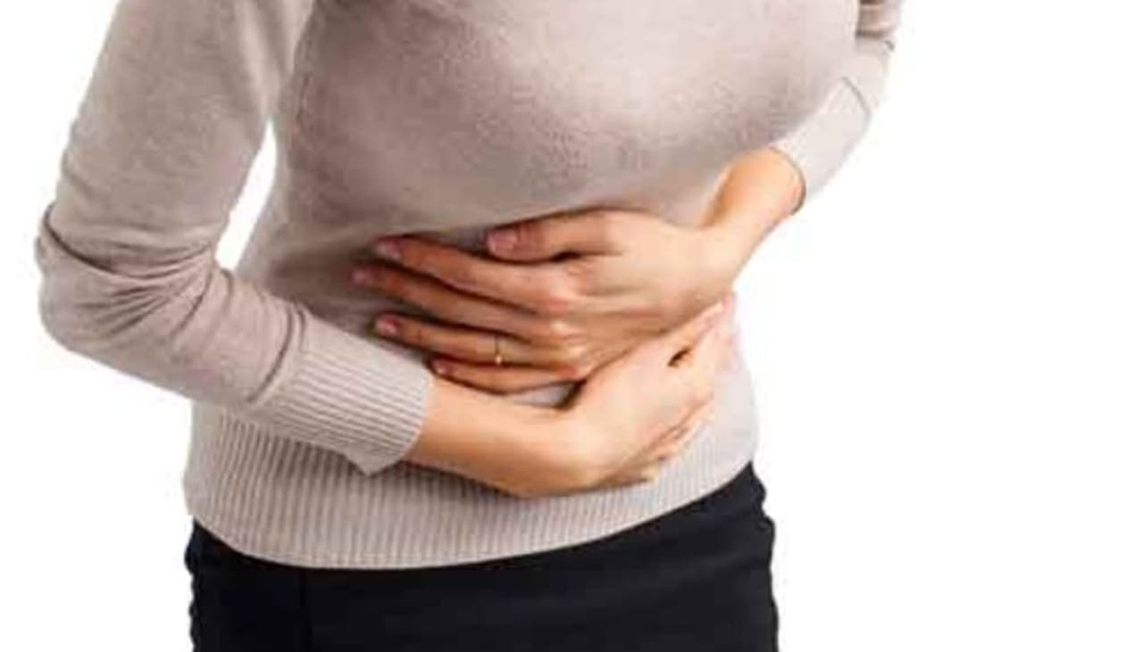 <p><strong>ರೋಗಲಕ್ಷಣಗಳು ಯಾವುವು?</strong><br /> ಹೊಟ್ಟೆಯಲ್ಲಿ ಹುಳುಗಳು ಇದ್ದಾಗ ಮಲಗುವಾಗ ಮಕ್ಕಳು ಮತ್ತು ವಯಸ್ಕರ ಬಾಯಿಯಿಂದ ಜೊಲ್ಲು ಹನಿಯುತ್ತದೆ.</p> <p><strong>ರೋಗಲಕ್ಷಣಗಳು ಯಾವುವು?</strong><br /> ಹೊಟ್ಟೆಯಲ್ಲಿ ಹುಳುಗಳು ಇದ್ದಾಗ ಮಲಗುವಾಗ ಮಕ್ಕಳು ಮತ್ತು ವಯಸ್ಕರ ಬಾಯಿಯಿಂದ ಜೊಲ್ಲು ಹನಿಯುತ್ತದೆ.</p>