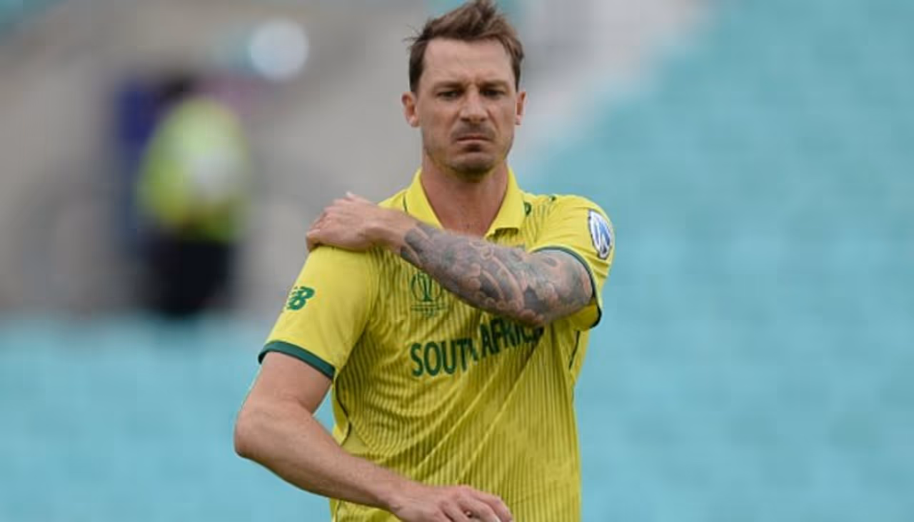 <p>South African pacer Dale Steyn is at the end of his career. Having retired from Tests, he is now entirely focused on limited overs cricket.</p> <p>South African pacer Dale Steyn is at the end of his career. Having retired from Tests, he is now entirely focused on limited overs cricket.</p>
