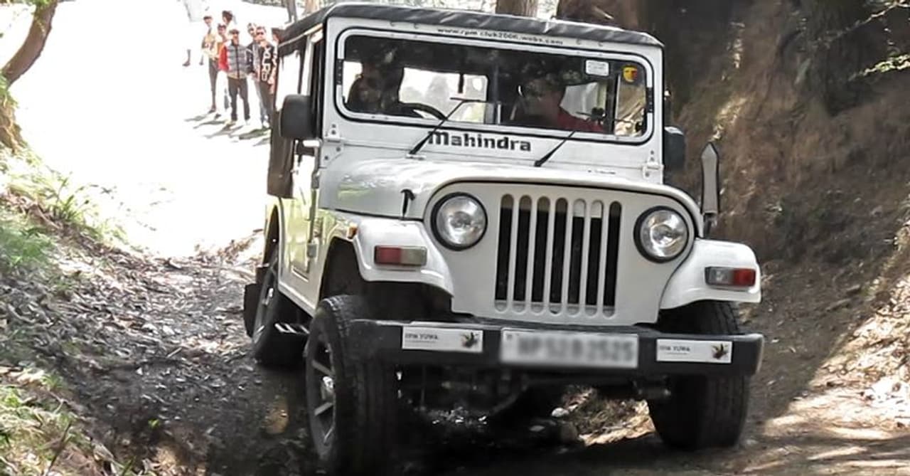 ഒരുകാലത്ത് മലയോര ഗ്രാമങ്ങളിലെയും പട്ടണങ്ങളിലെയും നിത്യസാനിധ്യമായിരുന്നു മഹീന്ദ്ര കമാന്ഡര് ഒരുകാലത്ത് മലയോര ഗ്രാമങ്ങളിലെയും പട്ടണങ്ങളിലെയും നിത്യസാനിധ്യമായിരുന്നു മഹീന്ദ്ര കമാന്ഡര്