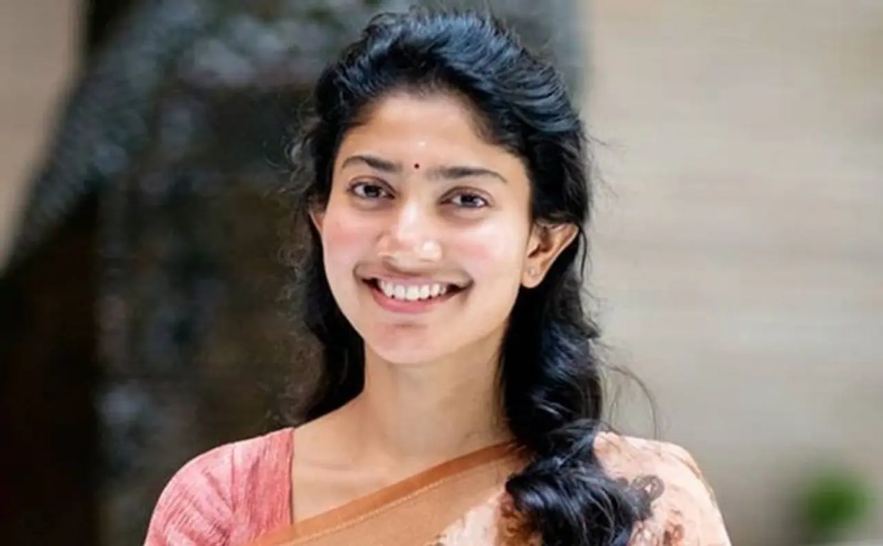 Sai Pallavi is now a hot property of South film industry. She got noticed after the success of Nivin Pauly starrer Premam Sai Pallavi is now a hot property of South film industry. She got noticed after the success of Nivin Pauly starrer Premam