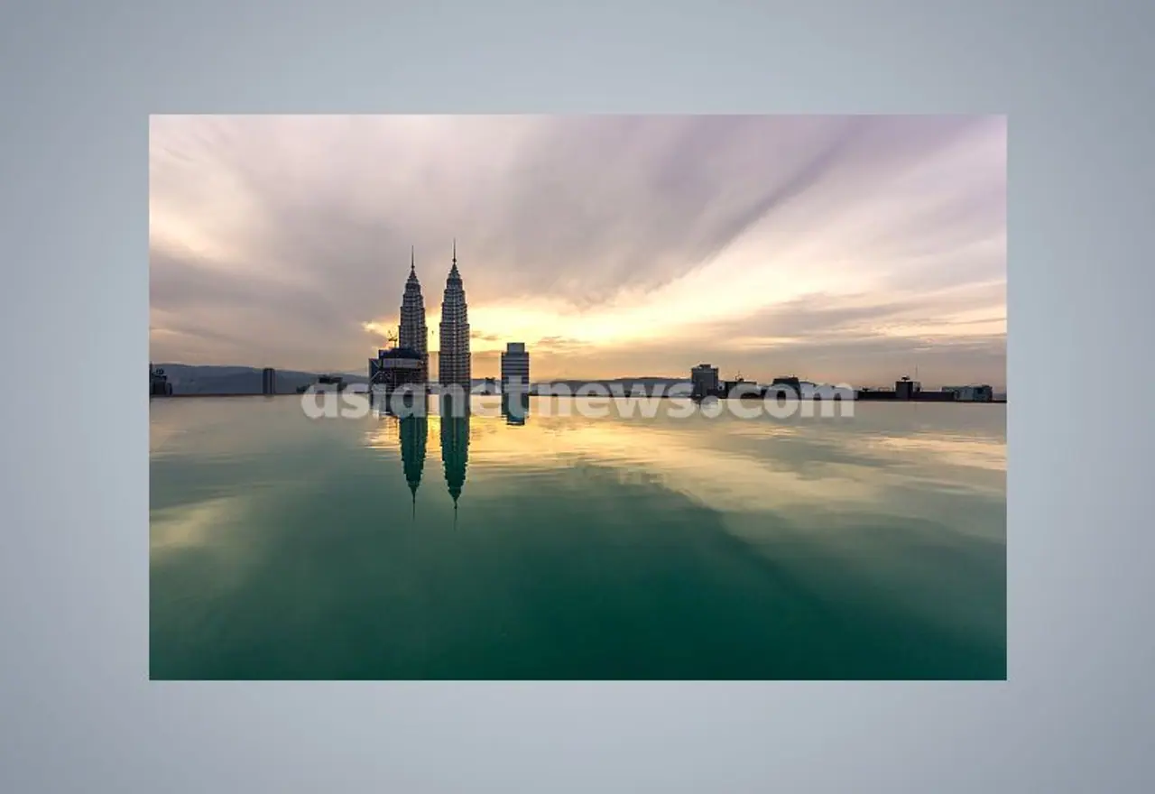 The Petronas Towers, also known as the Petronas Twin Towers, Kuala Lumpur, Malaysia The Petronas Towers, also known as the Petronas Twin Towers, Kuala Lumpur, Malaysia