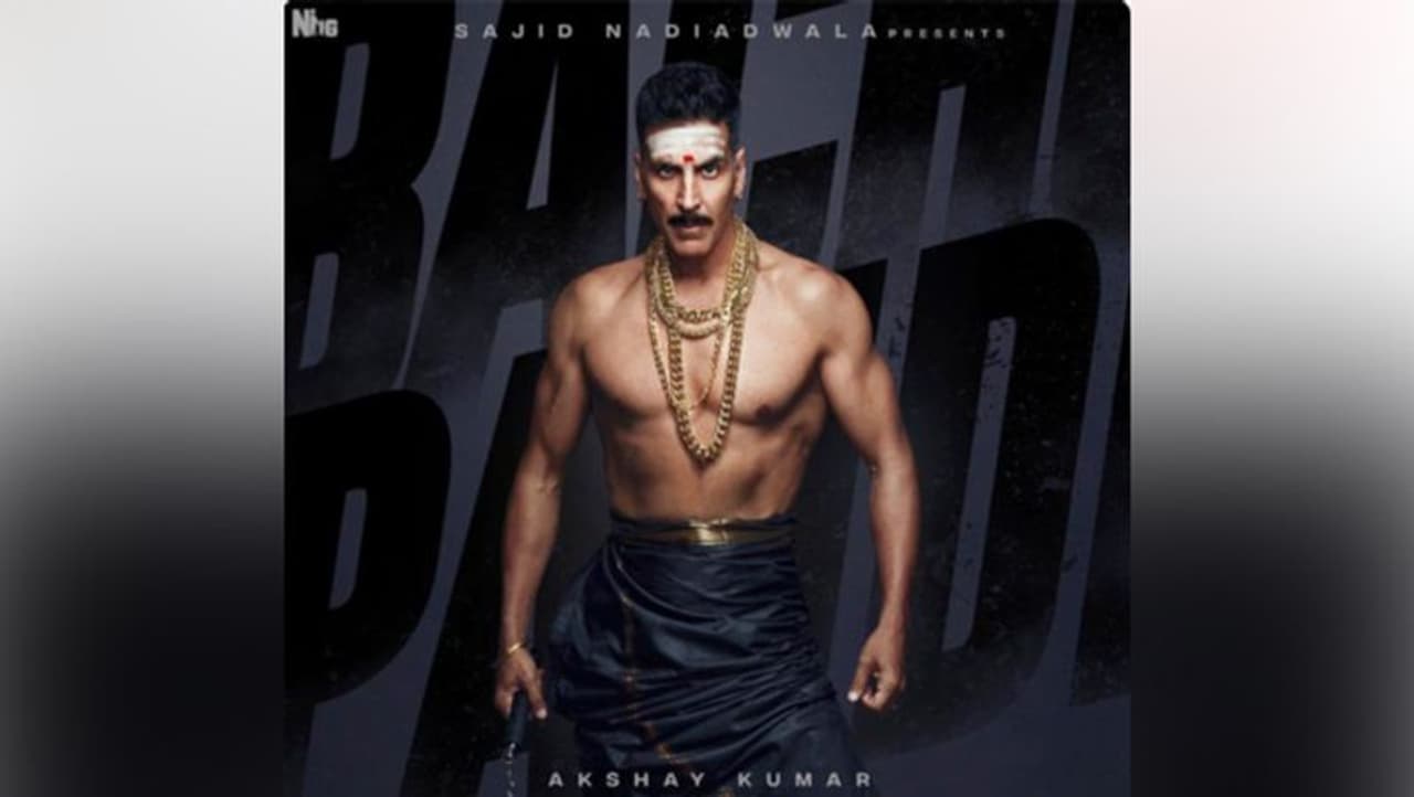 बिजनस पत्रिका फोर्ब्स ने सबसे ज्यादा कमाई करने वाले अभिनेताओं में भारत से अक्षय कुमार को शामिल किया है।