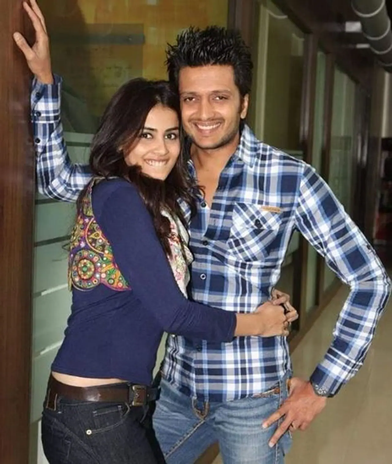 <p>ಬಾಲಿವುಡ್ ನಟಿ ಮತ್ತು ರಿತೇಶ್ ದೇಶ್‌ಮುಖ್ ಅವರ ಪತ್ನಿ ಜೆನೆಲಿಯಾ ಡಿಸೋಜಾ ತಮ್ಮ 33 ನೇ ಹುಟ್ಟುಹಬ್ಬವನ್ನು ಆಚರಿಸುತ್ತಿದ್ದಾರೆ.</p>