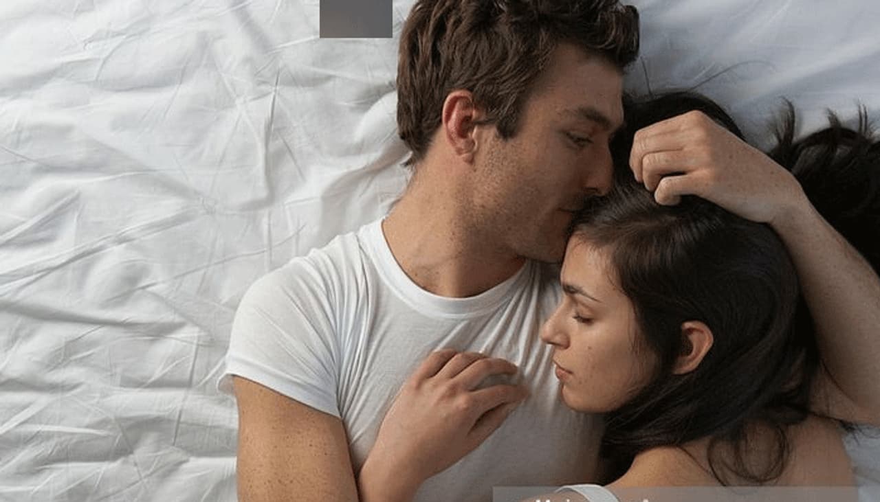 ఒక్కసారి శృంగారంలో పాల్గొంటే భార్యభర్తలు ఇద్దరూ తృప్తిగా ఫీలౌతారనే గ్యారెంటీ ఏమీ లేదంటున్నారు నిపుణులు. పురుషులకు తమ అంగం నుంచి వీర్యం బయటకు వస్తే చాలు తృప్తి చెందుతారు. అయితే స్త్రీల విషయంలో మాత్రం అంది కుదరదు. ఒక్కసారి శృంగారంలో పాల్గొంటే భార్యభర్తలు ఇద్దరూ తృప్తిగా ఫీలౌతారనే గ్యారెంటీ ఏమీ లేదంటున్నారు నిపుణులు. పురుషులకు తమ అంగం నుంచి వీర్యం బయటకు వస్తే చాలు తృప్తి చెందుతారు. అయితే స్త్రీల విషయంలో మాత్రం అంది కుదరదు.