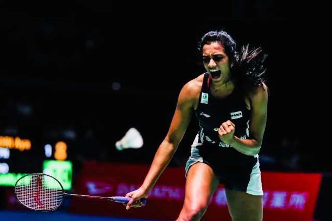 ವಿಶ್ವ ಬ್ಯಾಡ್ಮಿಂಟನ್ ಚಾಂಪಿಯನ್ಶಿಪ್ ಟೂರ್ನಿಯಲ್ಲಿ ದಾಖಲೆ ಬರೆದ ಸಿಂಧು ವಿಶ್ವ ಬ್ಯಾಡ್ಮಿಂಟನ್ ಚಾಂಪಿಯನ್ಶಿಪ್ ಟೂರ್ನಿಯಲ್ಲಿ ದಾಖಲೆ ಬರೆದ ಸಿಂಧು