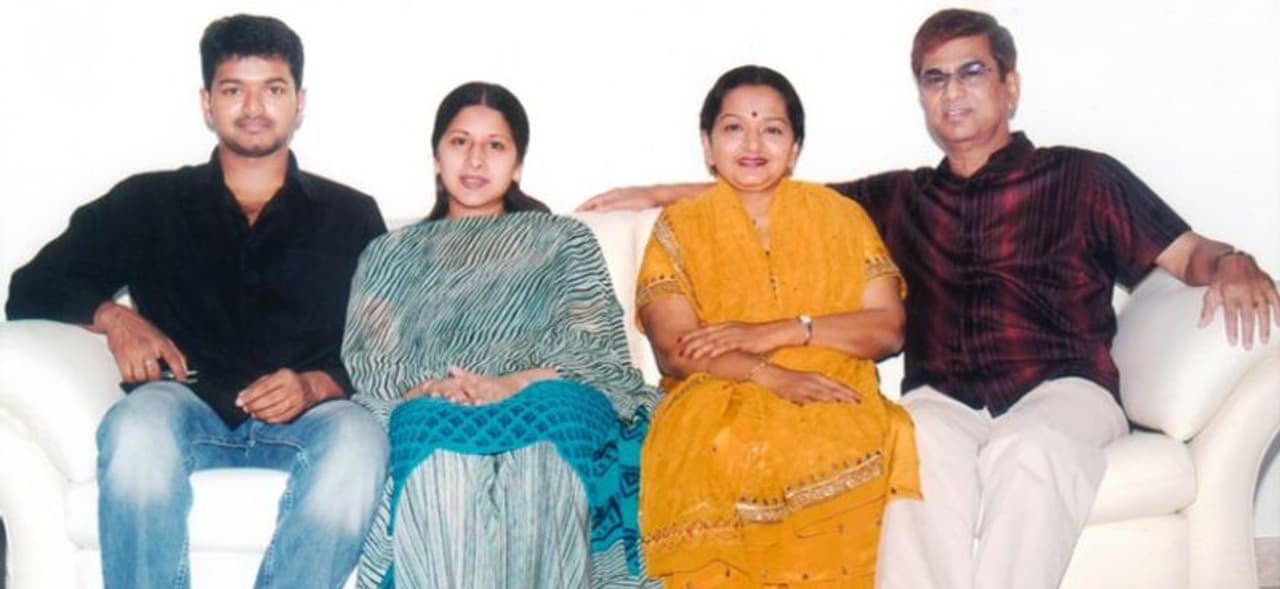 vijay family vijay family