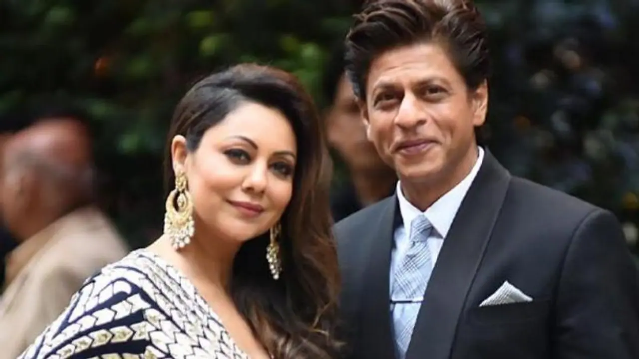 <p style="text align: justify;">A few days ago, we told you about Shah Rukh Khan's sister Shehnaz Lalaruk and her illness, and how it affected the actor's life. We also spoke of how he handled his mother and sister when his father Mohammed Khan died due to cancer when Shah Rukh was just 15 years old.</p>