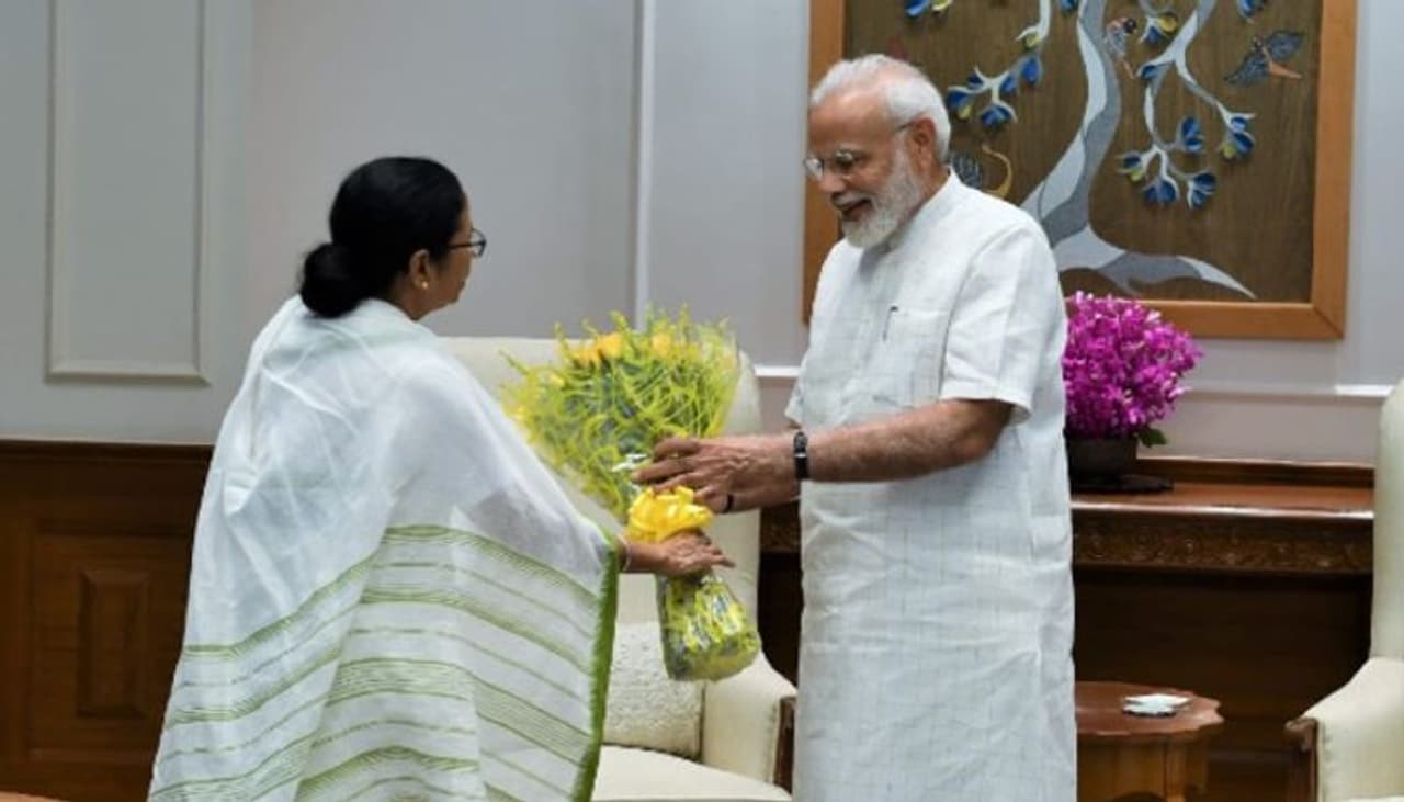 <p>Prime Minister Narendra Modi will be in Kolkata on 23 January to attend two programmes commemorating Netaji Subhas Chandra Bose’s 125th birth anniversary. Chief Minister Mamata Banerjee is also expected to be present at the function at Victoria Memorial Hall.</p> <p>Prime Minister Narendra Modi will be in Kolkata on 23 January to attend two programmes commemorating Netaji Subhas Chandra Bose’s 125th birth anniversary. Chief Minister Mamata Banerjee is also expected to be present at the function at Victoria Memorial Hall.</p>