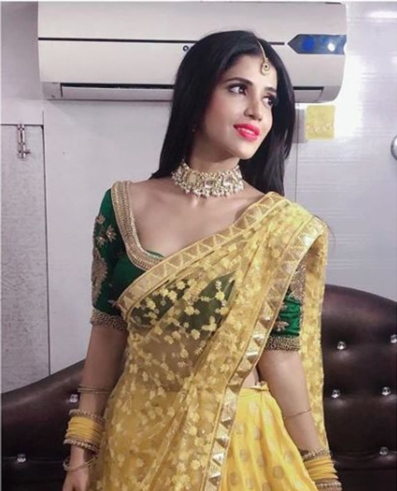 'ಪ್ಯಾಟೆ ಹುಡ್ಗೀರ್ ಹಳ್ಳಿ ಲೈಫ್‌' ರಿಯಾಲಿಟಿ ಶೋ ಮೂಲಕ ಕಿರುತೆರೆಗೆ ಎಂಟ್ರಿ ಕೊಟ್ಟಿದ್ದಾರೆ ರಮ್ಯಾ.