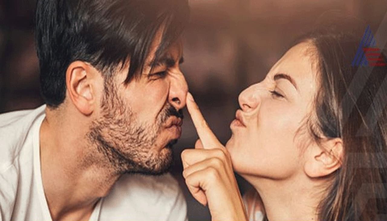 భార్యభర్తల శృంగార జీవితం ఎంత చక్కగా ఉంటే.. వారి మిగితా లైఫ్ కూడా అంతే ఆనందంగా ఉంటుందనేది నిపుణులు వాదన. ఆ శృంగారం జీవితంలో ఒకరిపై మరొకరికి అనుమానాలు ఉండకూడదు. ముఖ్యంగా భావప్రాప్తి విషయంలో చాలా మంది పురుషులకు వారి భార్యలపై కాస్త సందేహం ఉంటుంది.