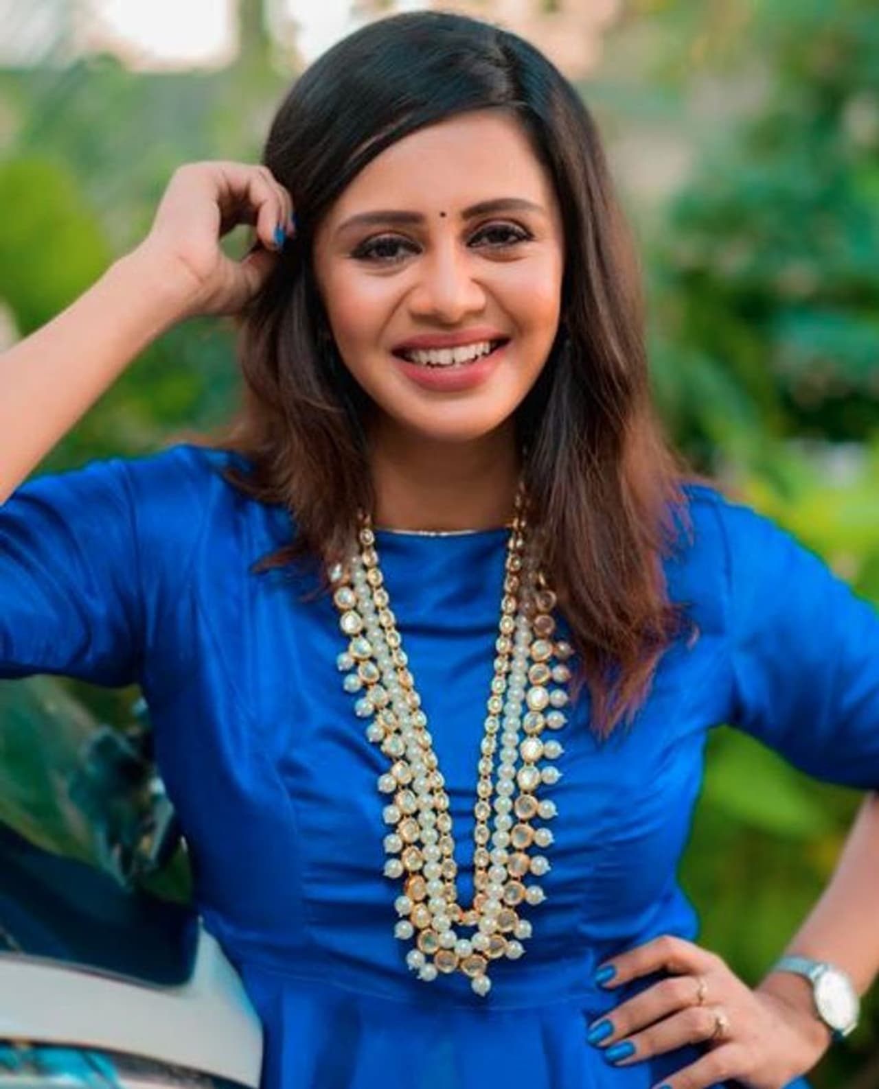 சிரிப்பில் சிலிர்க்க வைக்கும் அஞ்சனா சிரிப்பில் சிலிர்க்க வைக்கும் அஞ்சனா