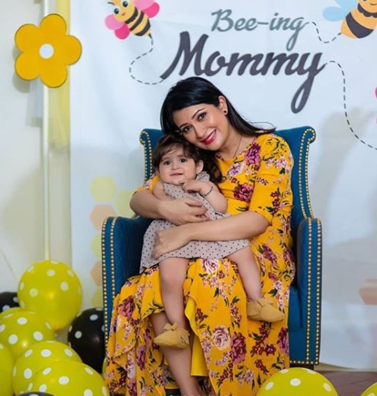 'ಮೊಗ್ಗಿನ ಮನಸ್ಸು' ಚಿತ್ರದ ಮೂಲಕ ಸ್ಯಾಂಡಲ್ವುಡ್ಗೆ ಕಾಲಿಟ್ಟರು ಯಶ್ ಹಾಗೂ ರಾಧಿಕಾ 'ಮೊಗ್ಗಿನ ಮನಸ್ಸು' ಚಿತ್ರದ ಮೂಲಕ ಸ್ಯಾಂಡಲ್ವುಡ್ಗೆ ಕಾಲಿಟ್ಟರು ಯಶ್ ಹಾಗೂ ರಾಧಿಕಾ