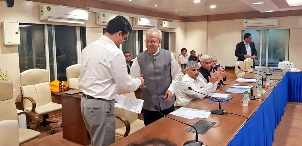 ಬಿಸಿಸಿಐ 39ನೇ ಅಧ್ಯಕ್ಷರಾಗಿ ಅಧಿಕಾರ ಸ್ವೀಕರಿಸಿದ ಸೌರವ್ ಗಂಗೂಲಿ ಬಿಸಿಸಿಐ 39ನೇ ಅಧ್ಯಕ್ಷರಾಗಿ ಅಧಿಕಾರ ಸ್ವೀಕರಿಸಿದ ಸೌರವ್ ಗಂಗೂಲಿ