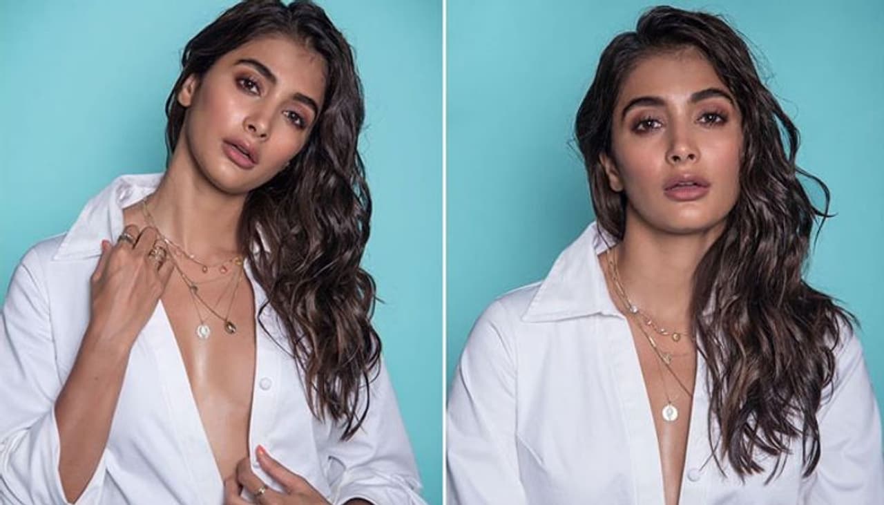 (Photo Courtesy_Instagram) నటి పూజా హెగ్డే.. వరుణ్ తేజ్ 'ముకుంద' సినిమాతో తెలుగుతెరకు పరిచయమైన విషయం తెలిసిందే.