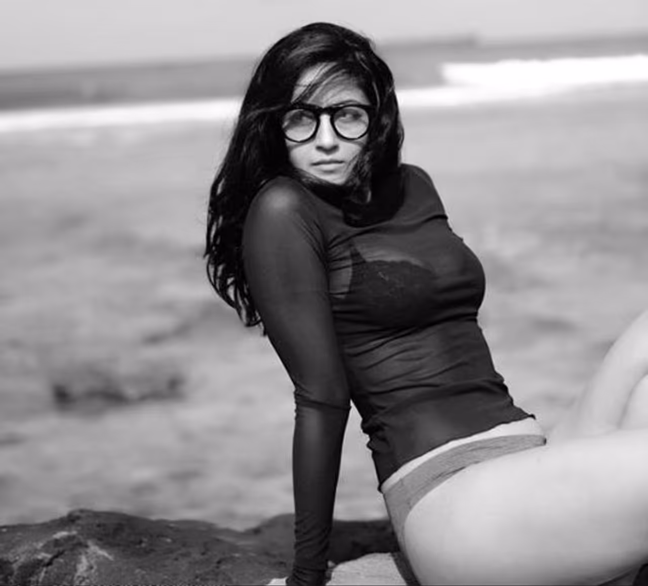 ಬಿಕಿನಿ ಲುಕ್‌ನಲ್ಲಿ ಐಂದ್ರಿತಾ ರೇ