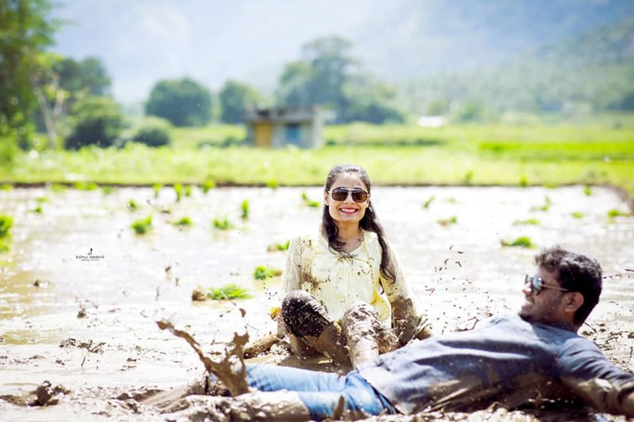 ಮದುವೆಗೆ ಮುನ್ನ ಜೋಡಿ ಮಾಡಿಸುವ ಪ್ರೀ ವೆಡ್ಡಿಂಗ್ ಪೋಟೋ ಶೂಟ್ ಆಧುನಿಕ ಜಮಾನದ ಟ್ರೆಂಡ್.