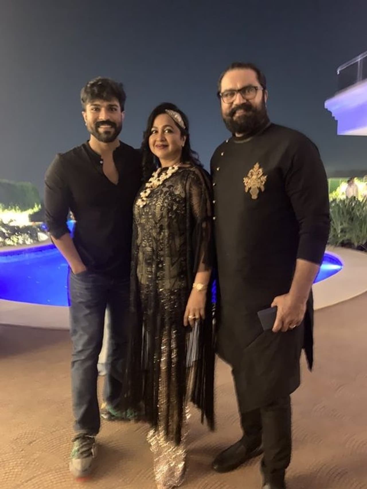 ರಾಮ್ ಚರಣ್ ತೇಜಾ, ರಾಧಿಕಾ ಮತ್ತು ಶರತ್ ಕುಮಾರ್