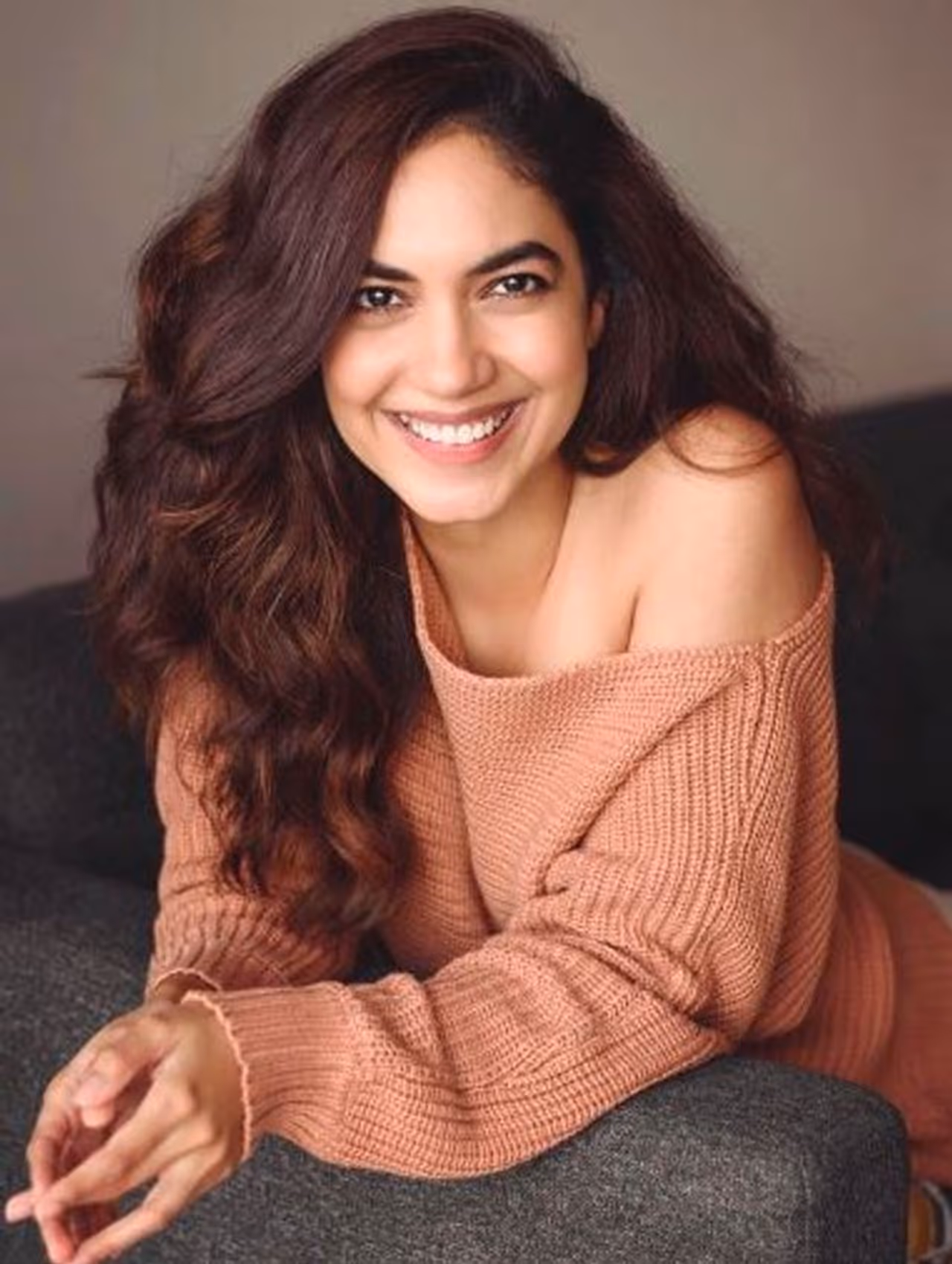 அழகு சிரிப்பு அழகு சிரிப்பு