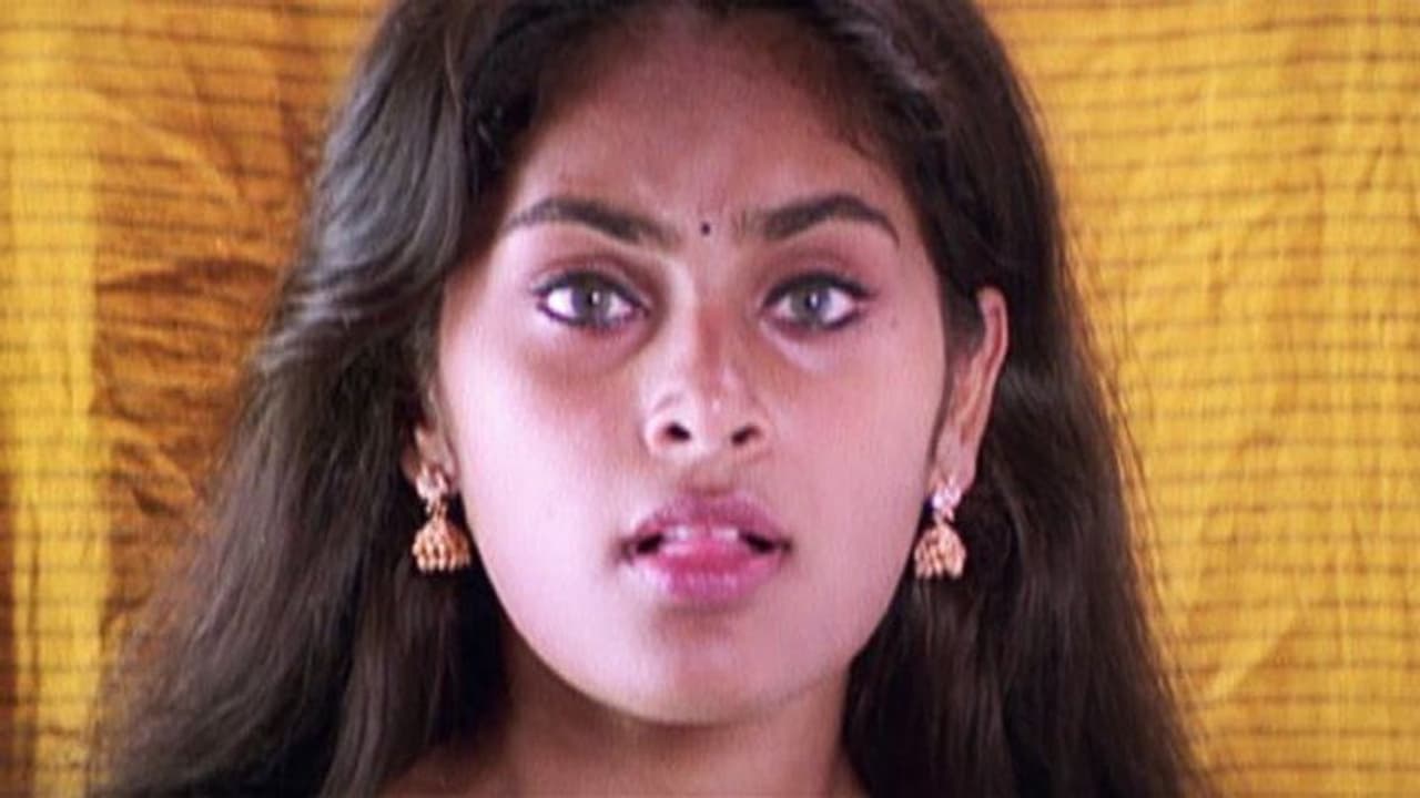 அழகிய கண்கள்... மிதமான நிறத்தில் இருந்த பழைய ஸ்ருதிகா அழகிய கண்கள்... மிதமான நிறத்தில் இருந்த பழைய ஸ்ருதிகா