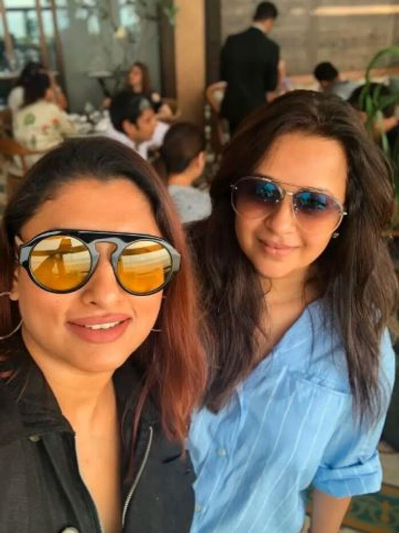 சில் சில்... கூல் கூல்... கூலிங் கிளாஸ் செல்பி சில் சில்... கூல் கூல்... கூலிங் கிளாஸ் செல்பி