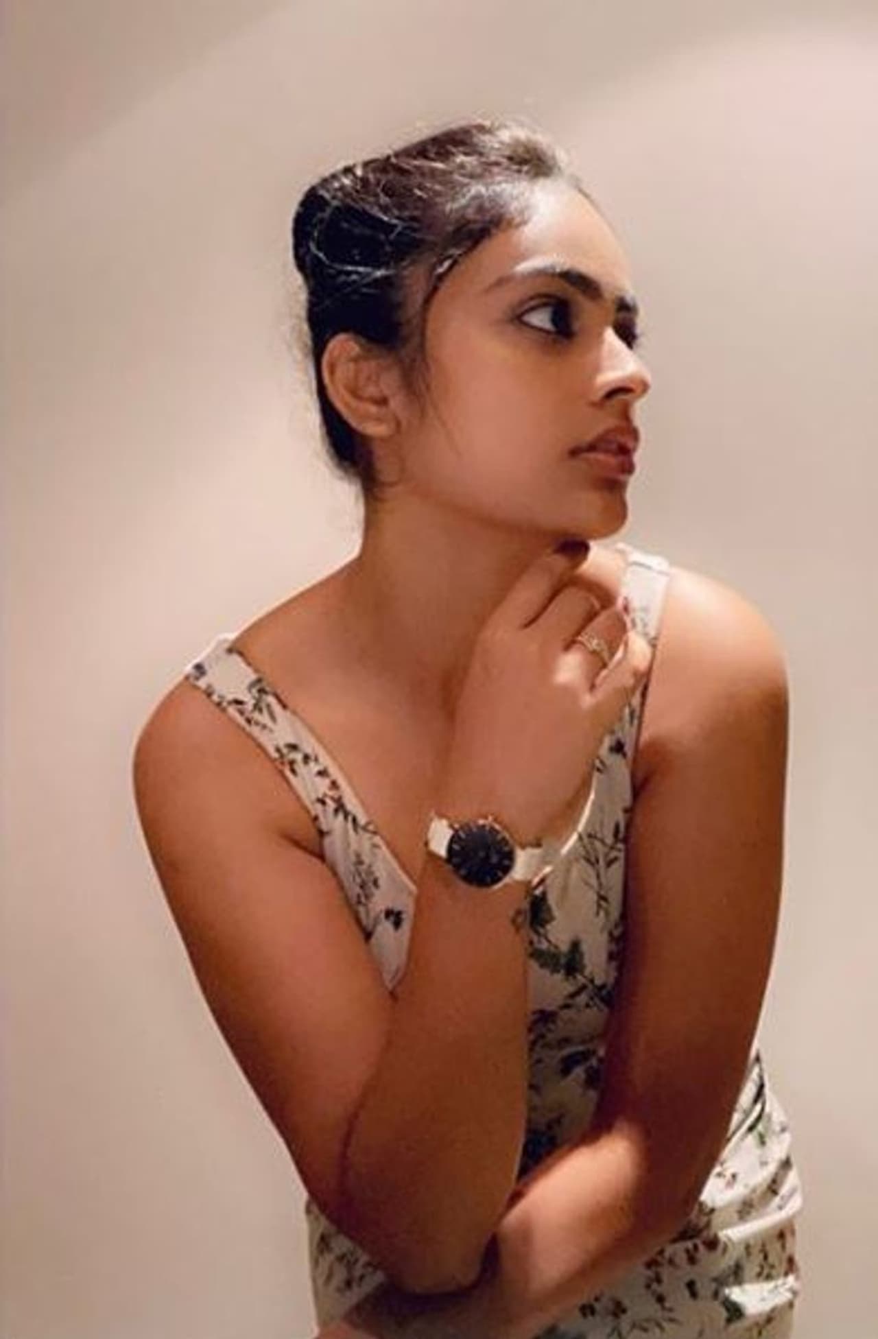 2008 ರಲ್ಲಿ 'ನಂದ ಲವ್ಸ್ ನಂದಿತಾ' ಚಿತ್ರದ ಮೂಲಕ ಬಣ್ಣದ ಲೋಕಕ್ಕೆ ಪಾದಾರ್ಪಣೆ ಮಾಡಿದರು.