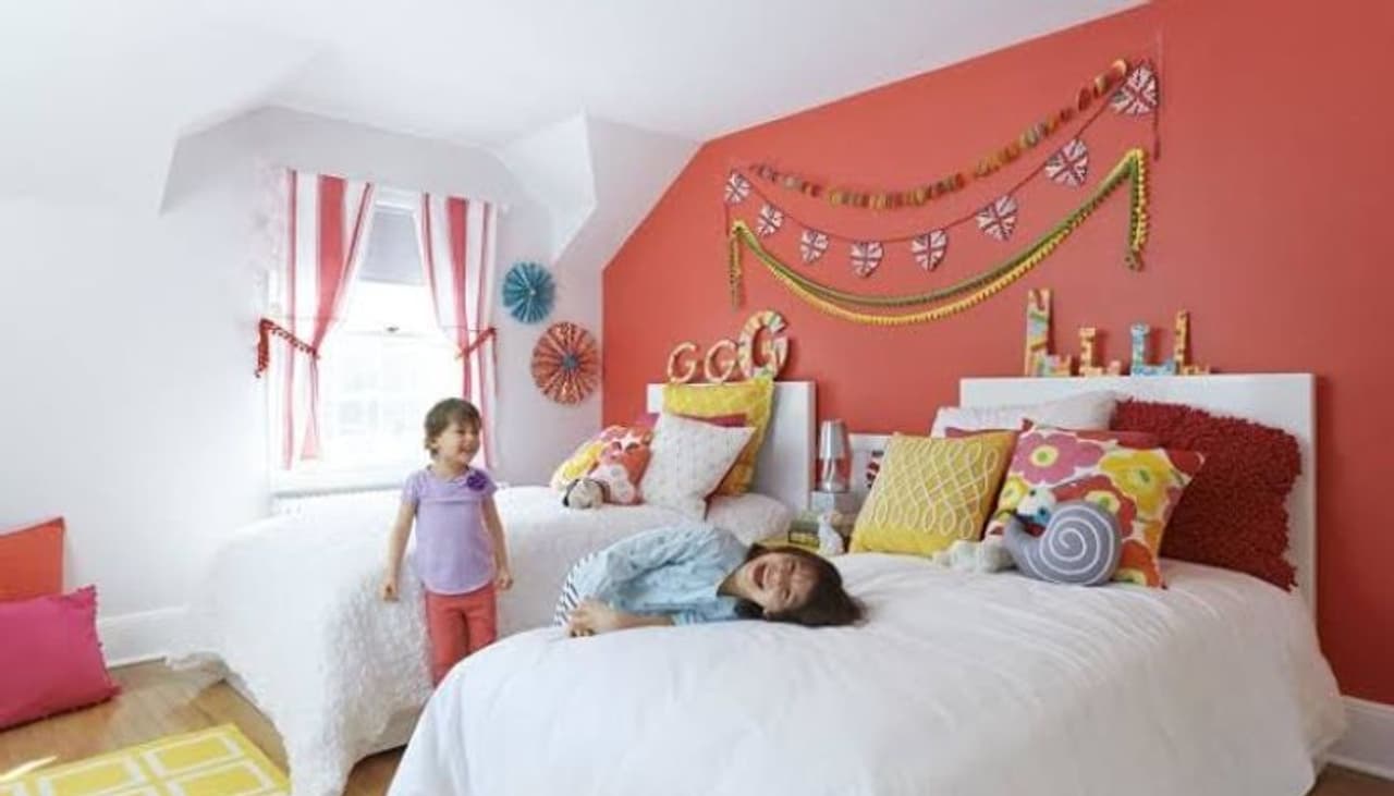 ரொம்ப ஆபத்து குழந்தைகள் தூங்கும் அறையில் வைக்கக் கூடாத பொருட்கள்!!