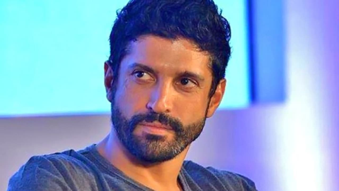 <p>Undoubtedly there are really fine stories and characters that get churned every single day but only few to stick with us and give us such a wholesome experience that every time we see it feels like the first time and when we think about such stories the first name that comes in our mind is none other than Farhan Akhtar. <br /> </p> <p>Undoubtedly there are really fine stories and characters that get churned every single day but only few to stick with us and give us such a wholesome experience that every time we see it feels like the first time and when we think about such stories the first name that comes in our mind is none other than Farhan Akhtar. <br /> </p>