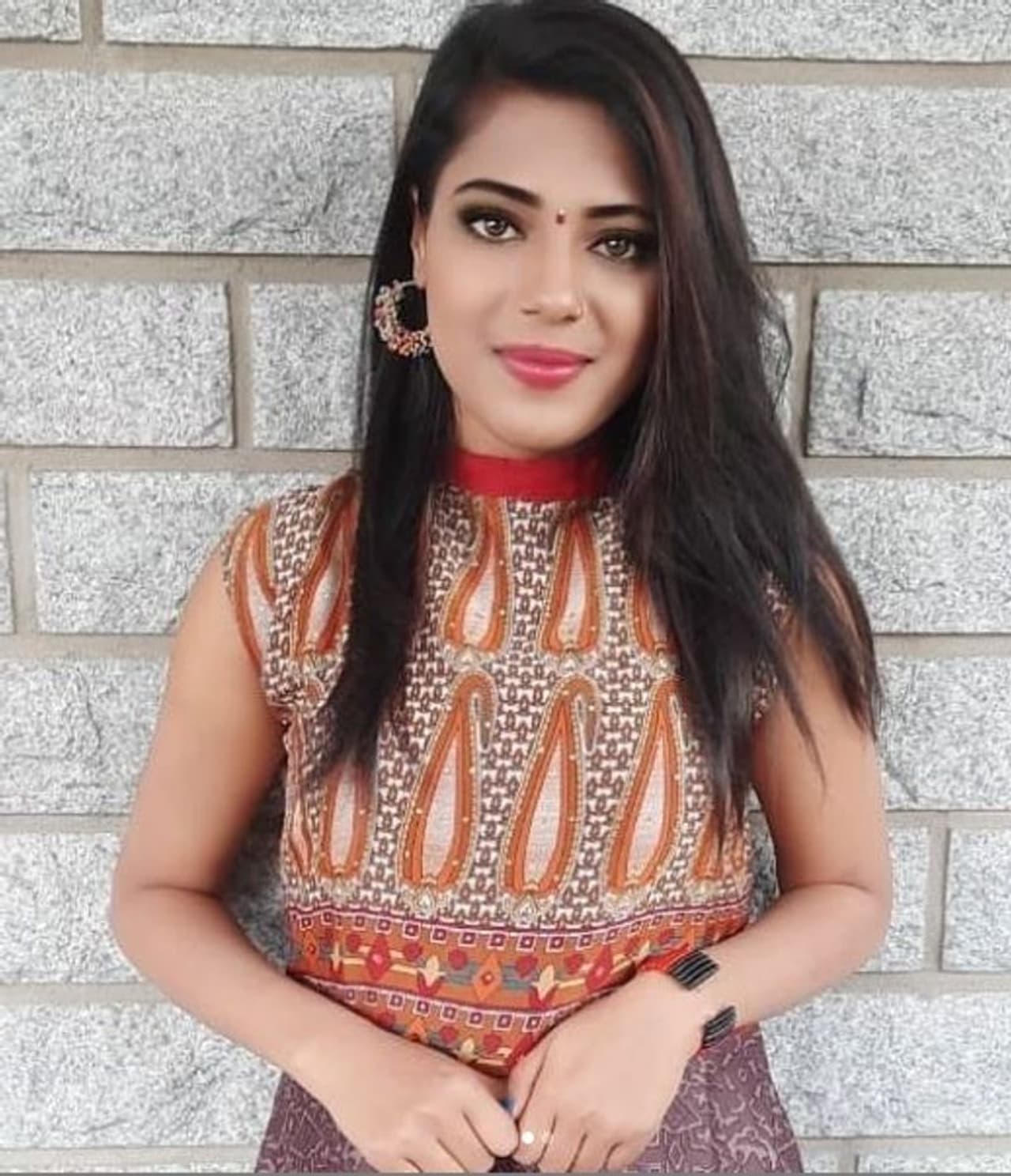 ಭವ್ಯಶ್ರೀ ಮೂಲತಃ ದಕ್ಷಿಣ ಕನ್ನಡ ಜಿಲ್ಲೆ ಸುಳ್ಯ ತಾಲೂಕಿನ ಬೆಳ್ಳಾರೆಯವರು