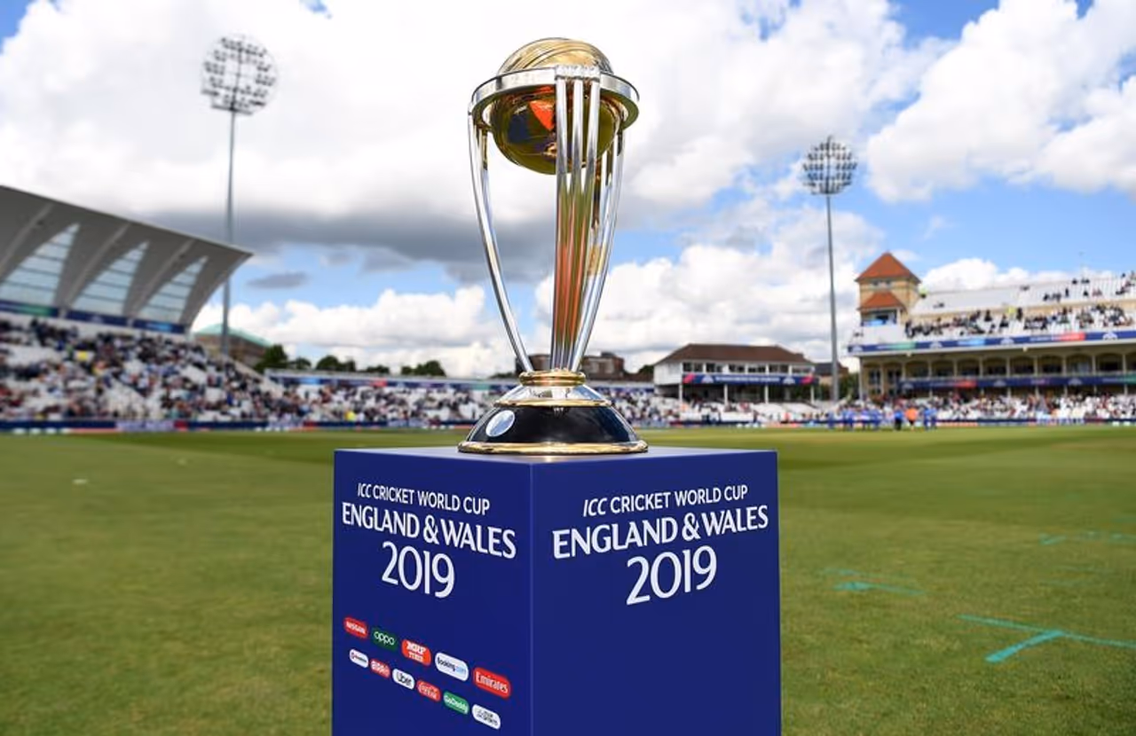 1. ಕ್ರಿಕೆಟ್ ವರ್ಲ್ಡ್ ಕಪ್: ಇದರ ಬಗ್ಗೆ ಹೇಳೋದೆ ಬೇಡ. ಮೇಲಿನ ಫೋಟೋನೇ ಸಾಕು. ಕಳೆದ ಮೇ ಜುಲೈನಲ್ಲಿ ನಡೆದ ಈ ಕ್ರಿಕೆಟ್ ಹಬ್ಬ ಟ್ರೆಂಡ್‌ಗಳ ಪೈಕಿ ಅಗ್ರಸ್ಥಾನದಲ್ಲಿದೆ.