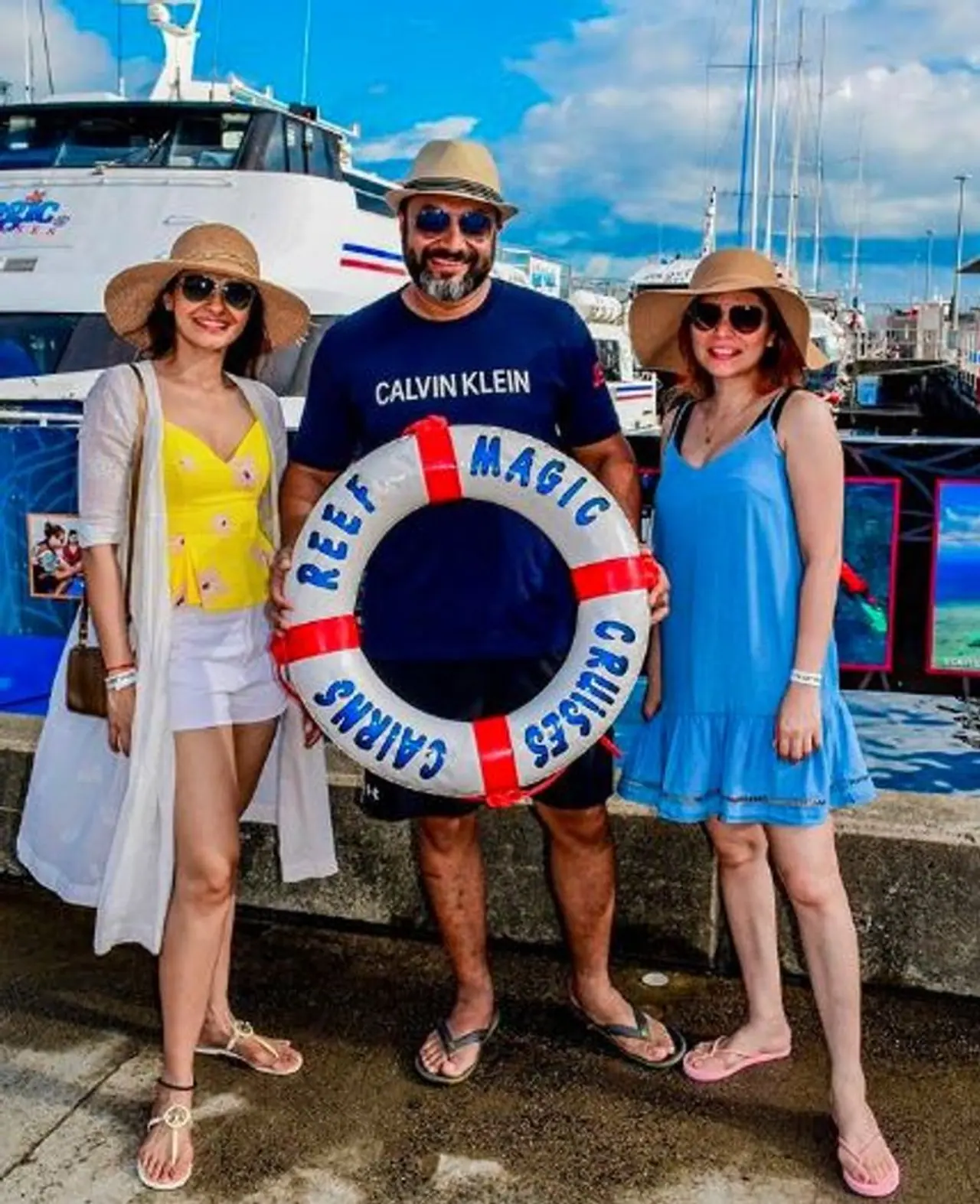 ஆஸ்திரேலியாவை மையம் கொண்ட கவர்ச்சி புயல்