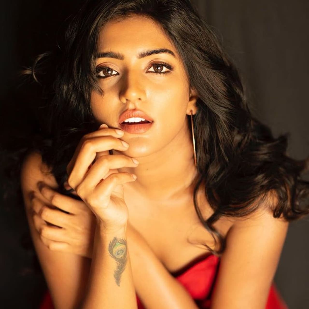 (Courtesy:Instagram) ఈషా రెబ్బా బందిపోటు, అమీతుమీ,రాగాల 24గంటల్లో లాంటి చిత్రాల్లో నటించింది. (Courtesy:Instagram) ఈషా రెబ్బా బందిపోటు, అమీతుమీ,రాగాల 24గంటల్లో లాంటి చిత్రాల్లో నటించింది.