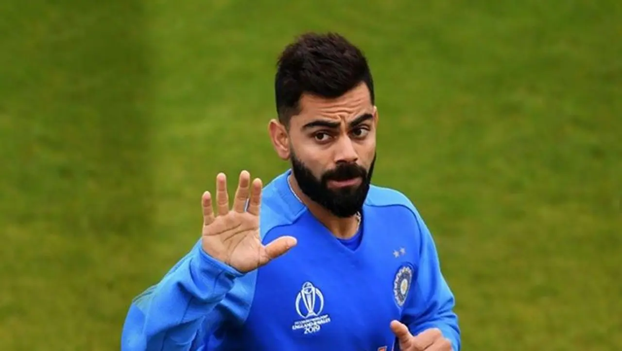 ವಿರಾಟ್ ಕೊಹ್ಲಿ: 7 ಕೋಟಿ ರುಪಾಯಿ ವಿರಾಟ್ ಕೊಹ್ಲಿ: 7 ಕೋಟಿ ರುಪಾಯಿ