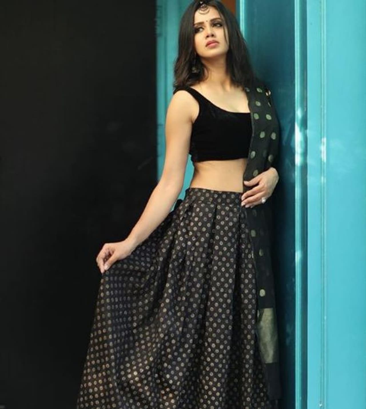 சிலிர்க்க வைக்கும் அஞ்சனா சிலிர்க்க வைக்கும் அஞ்சனா