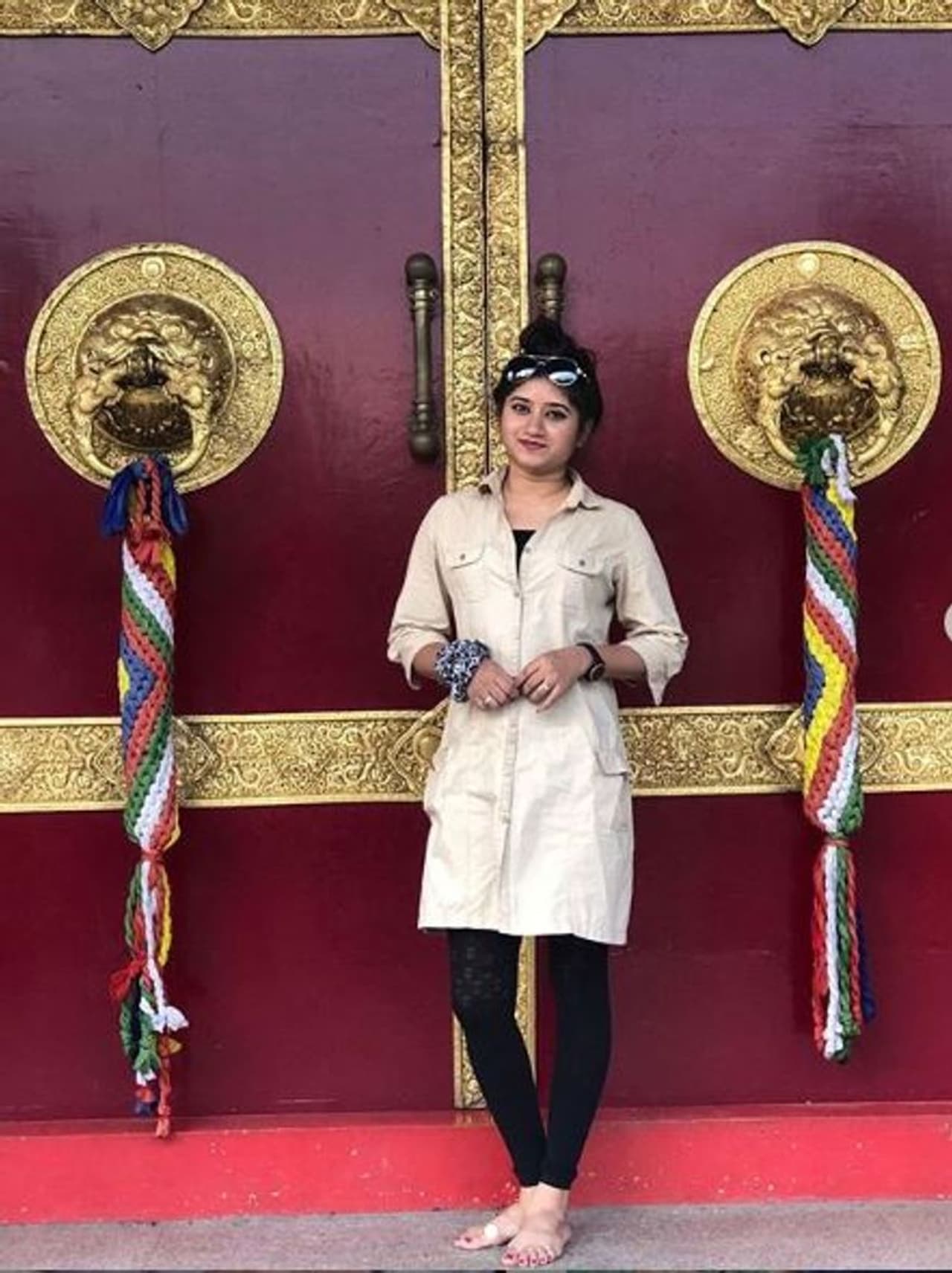 'ಲಕುಮಿ' ಧಾರಾವಾಹಿ ಮೂಲಕ ಕಿರುತೆರೆಗೆ ಕಾಲಿಟ್ಟರು.