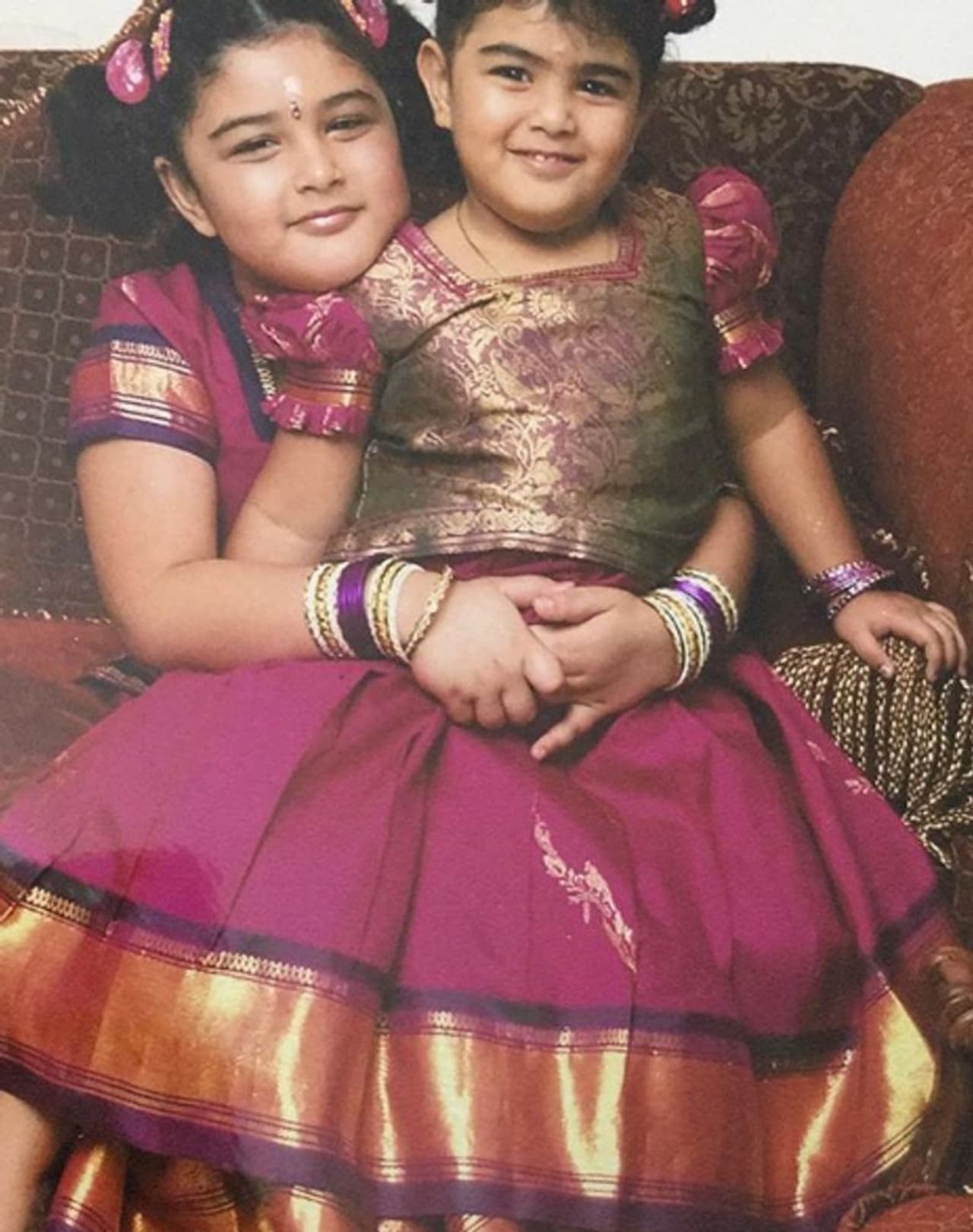 குஷ்பு மகள்கள் அவந்திகா அனந்திதா குஷ்பு மகள்கள் அவந்திகா அனந்திதா