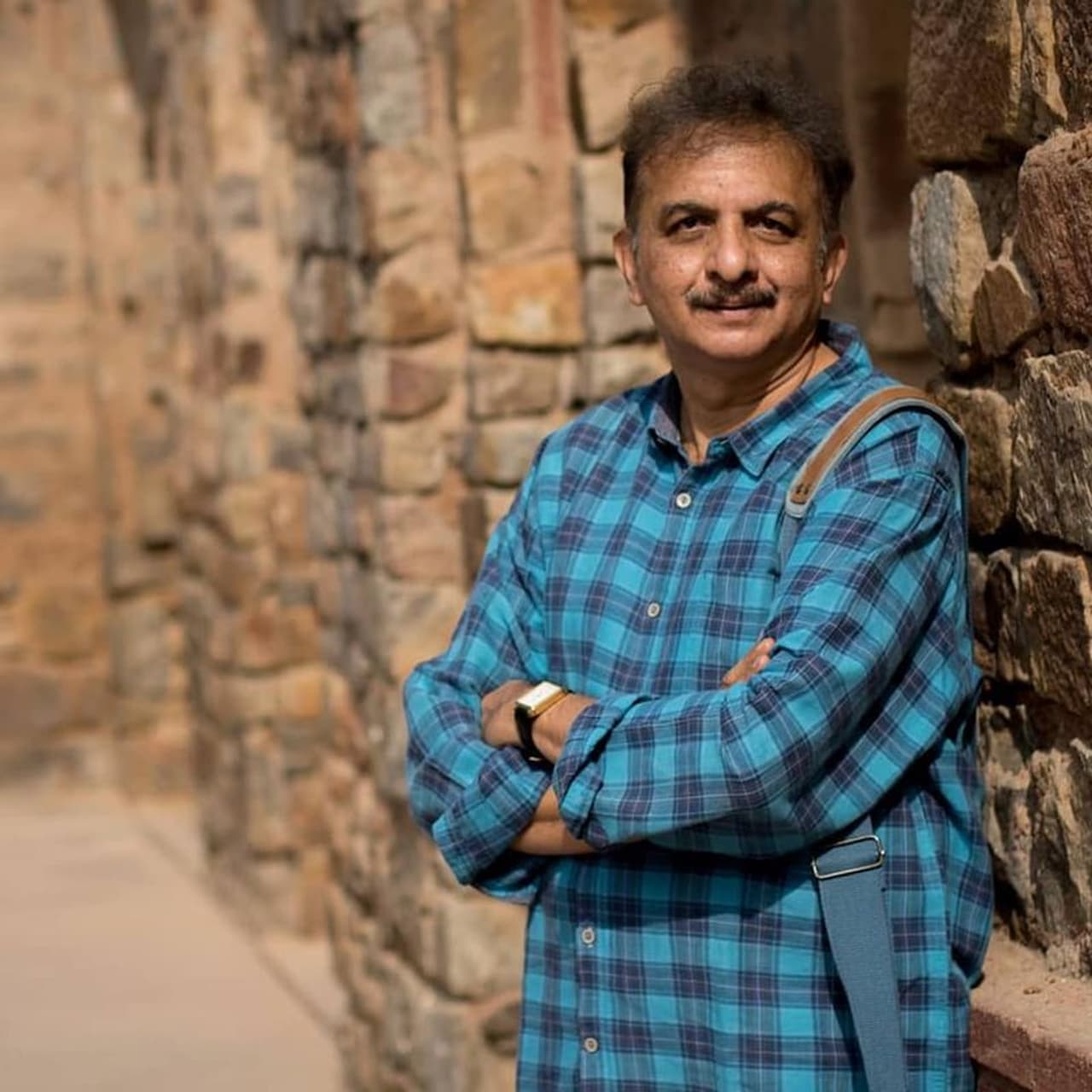 ಜಯಂತ್ ಕಾಯ್ಕಿಣಿ ಮೂಲತಃ ಗೋಕರ್ಣದವರು. ಬೀಚ್ ಇವರ ಮೇಲೆ ಸಾಕಷ್ಟು ಪ್ರಭಾವ ಬೀರಿದೆ.