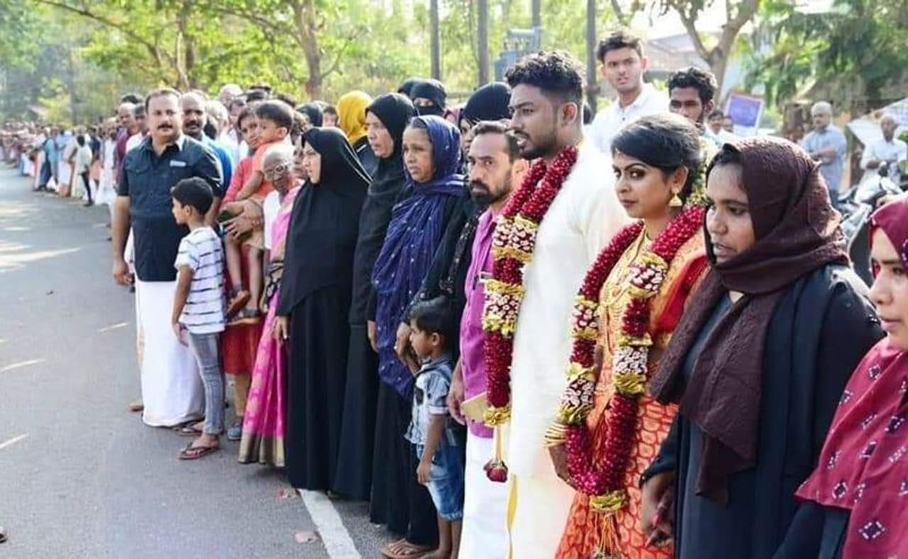 The 620 km human chain stretched from the Kasaragod town square in the north to the state’s southernmost tip.