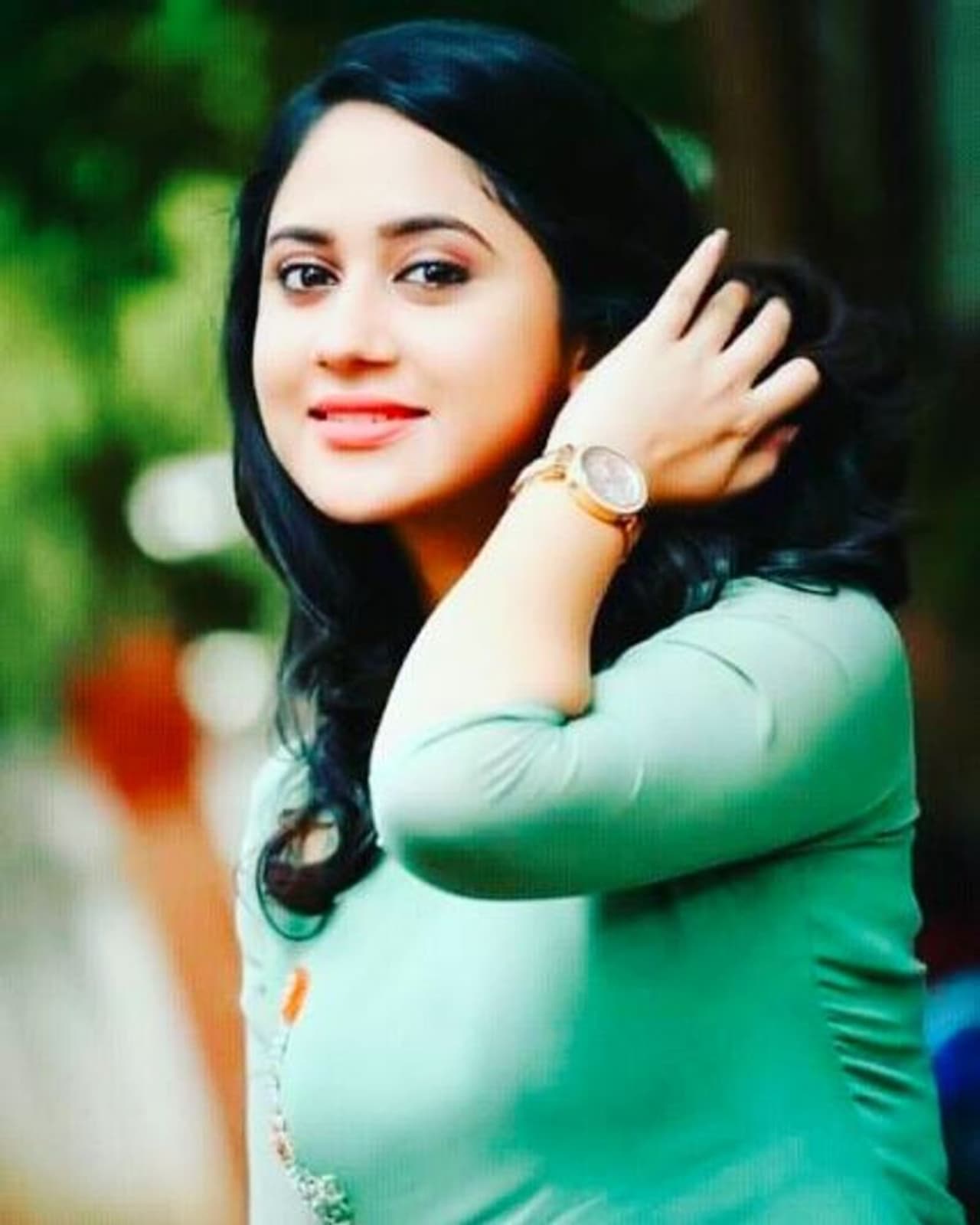 பார்த்தாலே பரவசம்