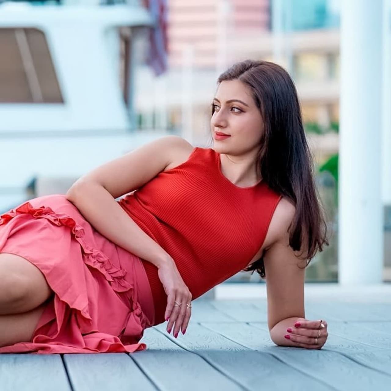 (Courtesy: Instagram) అత్తారింటికి దారేది, మిర్చి, లౌక్యం చిత్రాల్లో హంసానందిని స్పెషల్ సాంగ్స్ చేసింది. (Courtesy: Instagram) అత్తారింటికి దారేది, మిర్చి, లౌక్యం చిత్రాల్లో హంసానందిని స్పెషల్ సాంగ్స్ చేసింది.