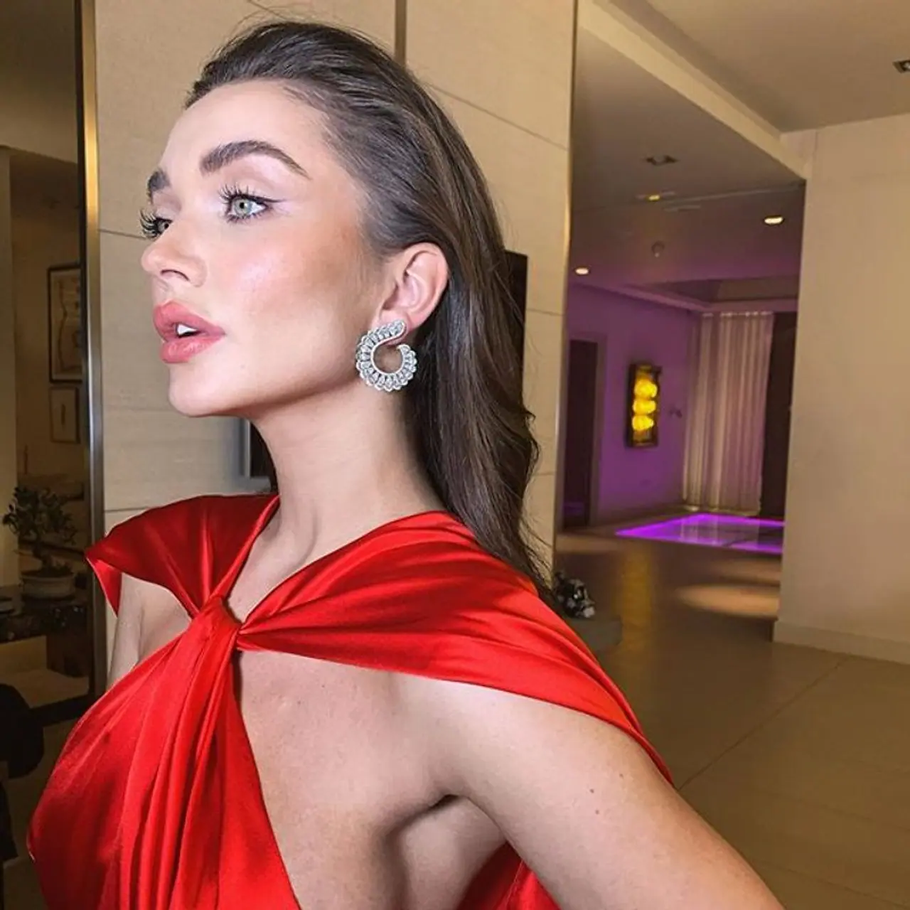 (Courtesy__Instagram) బ్రిటిష్ బ్యూటీ అమీ జాక్సన్ సౌత్ చిత్రాలతో మంచి గుర్తింపు సొంతం చేసుకుంది. (Courtesy__Instagram) బ్రిటిష్ బ్యూటీ అమీ జాక్సన్ సౌత్ చిత్రాలతో మంచి గుర్తింపు సొంతం చేసుకుంది.