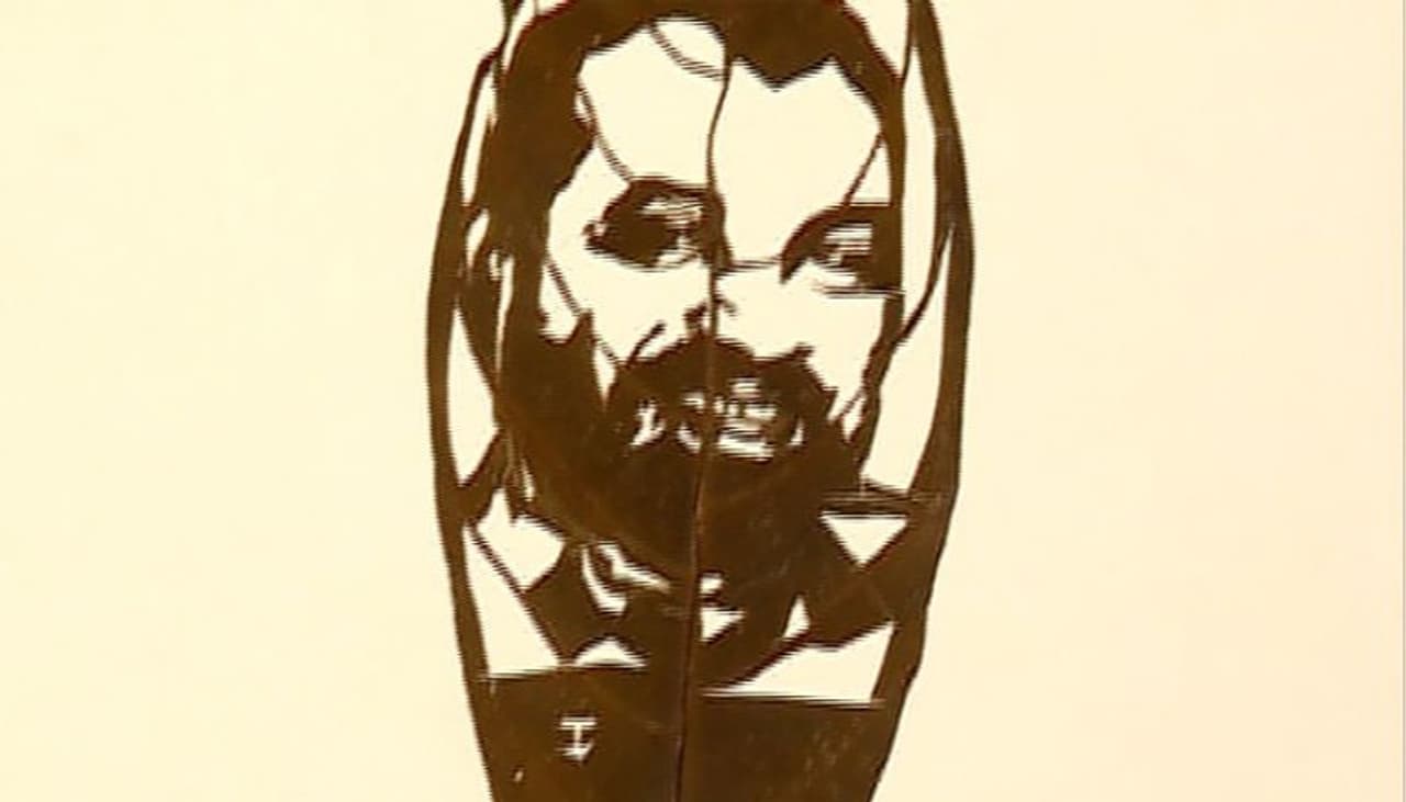 ചിത്രം വരക്കാന് വലിയ കാന്വാസുകള് തന്നെ വേണമെന്നുണ്ടോ? ഇല്ലെന്ന് അടിവരയിട്ട് പറയേണ്ടി വരും ഈ യുവാവ് വരച്ച ചിത്രങ്ങള് കാണുമ്പോള്. ചിത്രം വരക്കാന് വലിയ കാന്വാസുകള് തന്നെ വേണമെന്നുണ്ടോ? ഇല്ലെന്ന് അടിവരയിട്ട് പറയേണ്ടി വരും ഈ യുവാവ് വരച്ച ചിത്രങ്ങള് കാണുമ്പോള്.